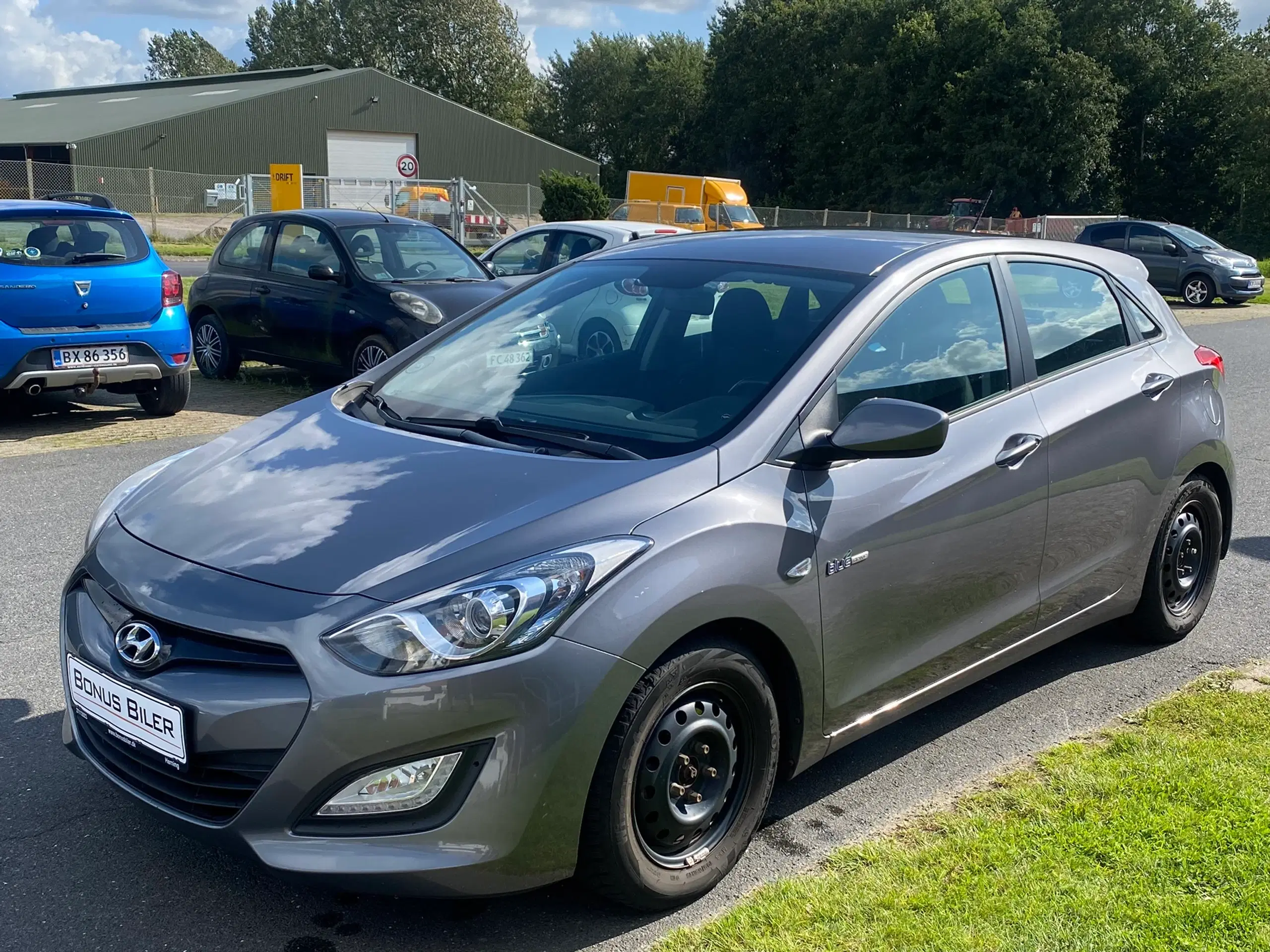 Hyundai i30 14 CVVT Comfort XTR 5d