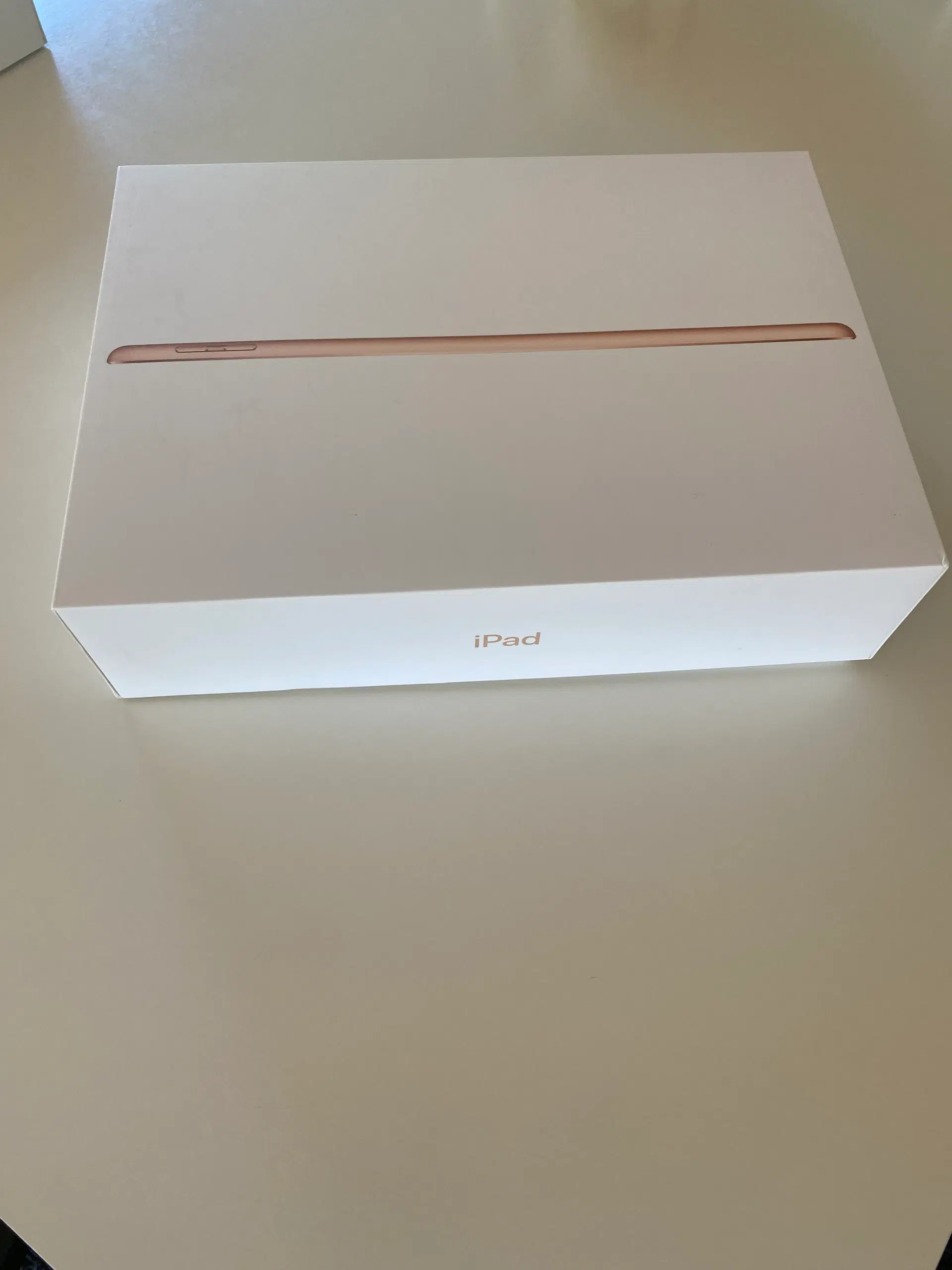 iPad 6 generation 32 GB fra 2018