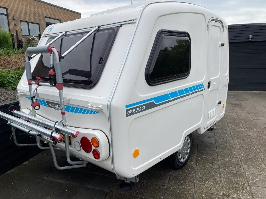 Niewiadow - OPUS 295 GT - Safari - Vega reg 2018