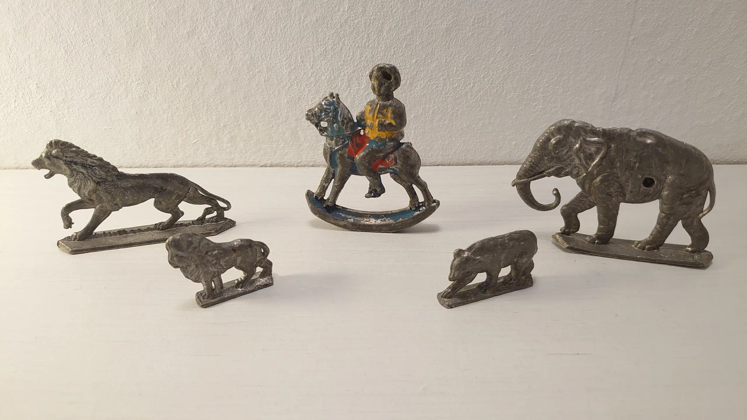 5 stk gamle tin/bly figurer L elefant 8 cm