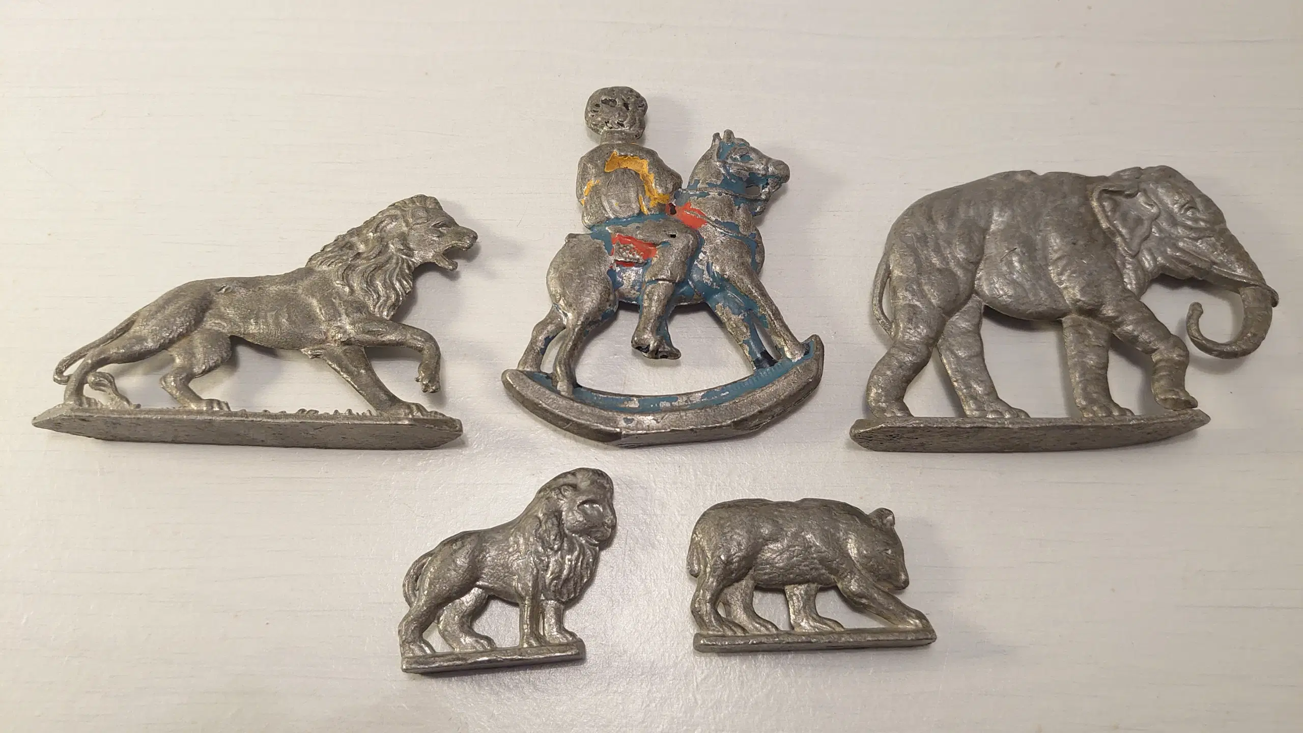 5 stk gamle tin/bly figurer L elefant 8 cm