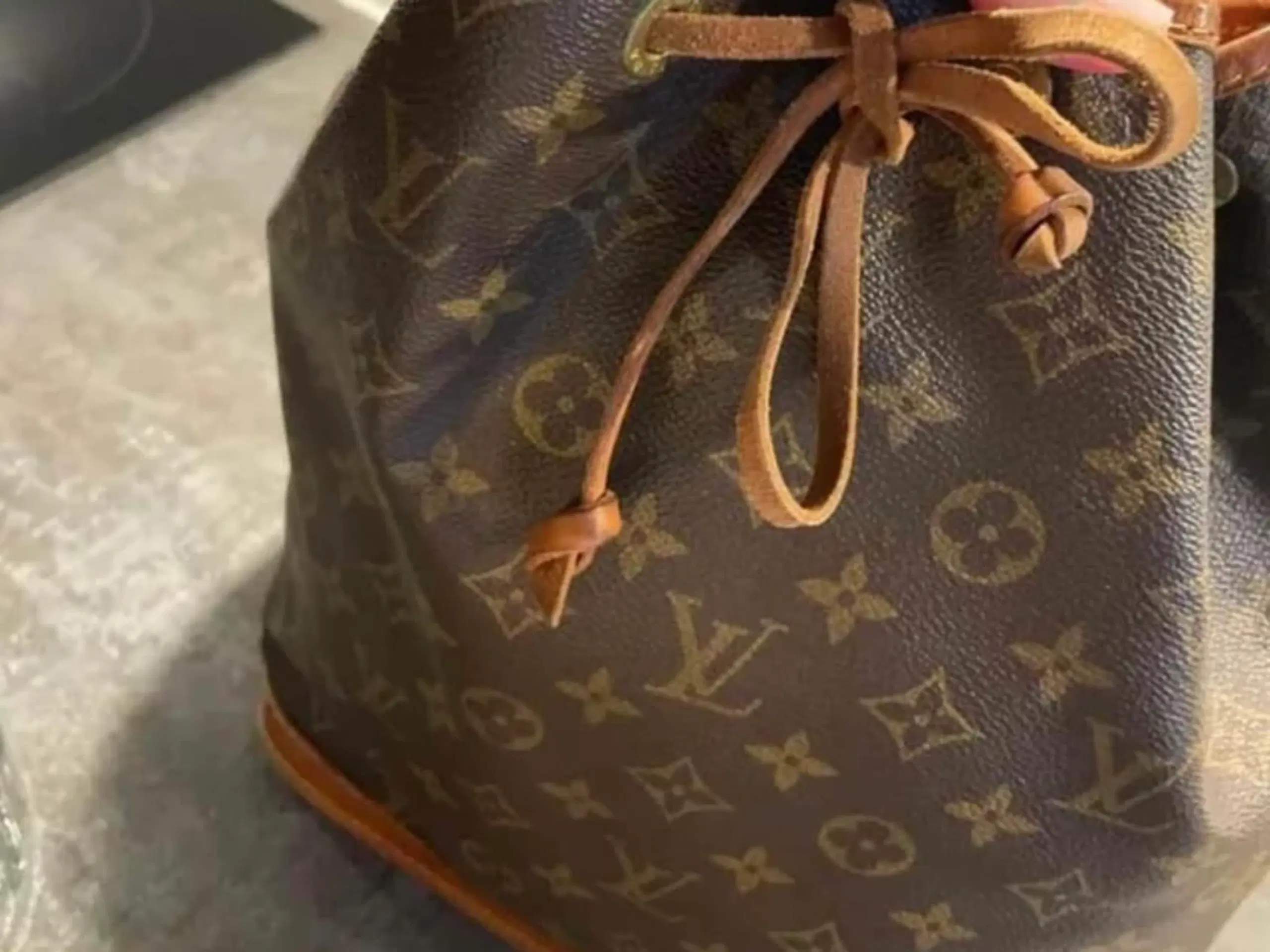 Louis Vuitton taske