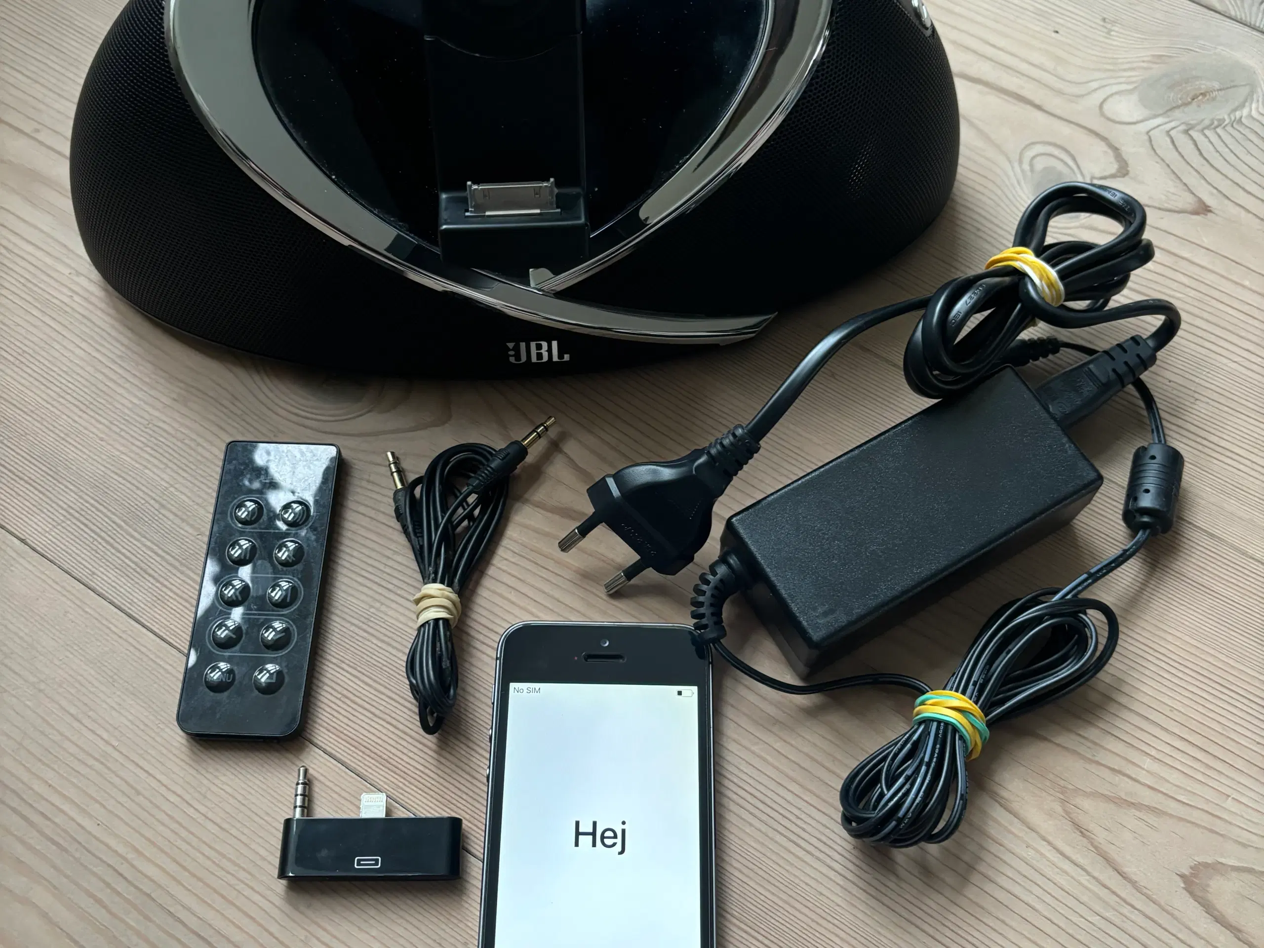 JBL højttaler med iPhone 5s