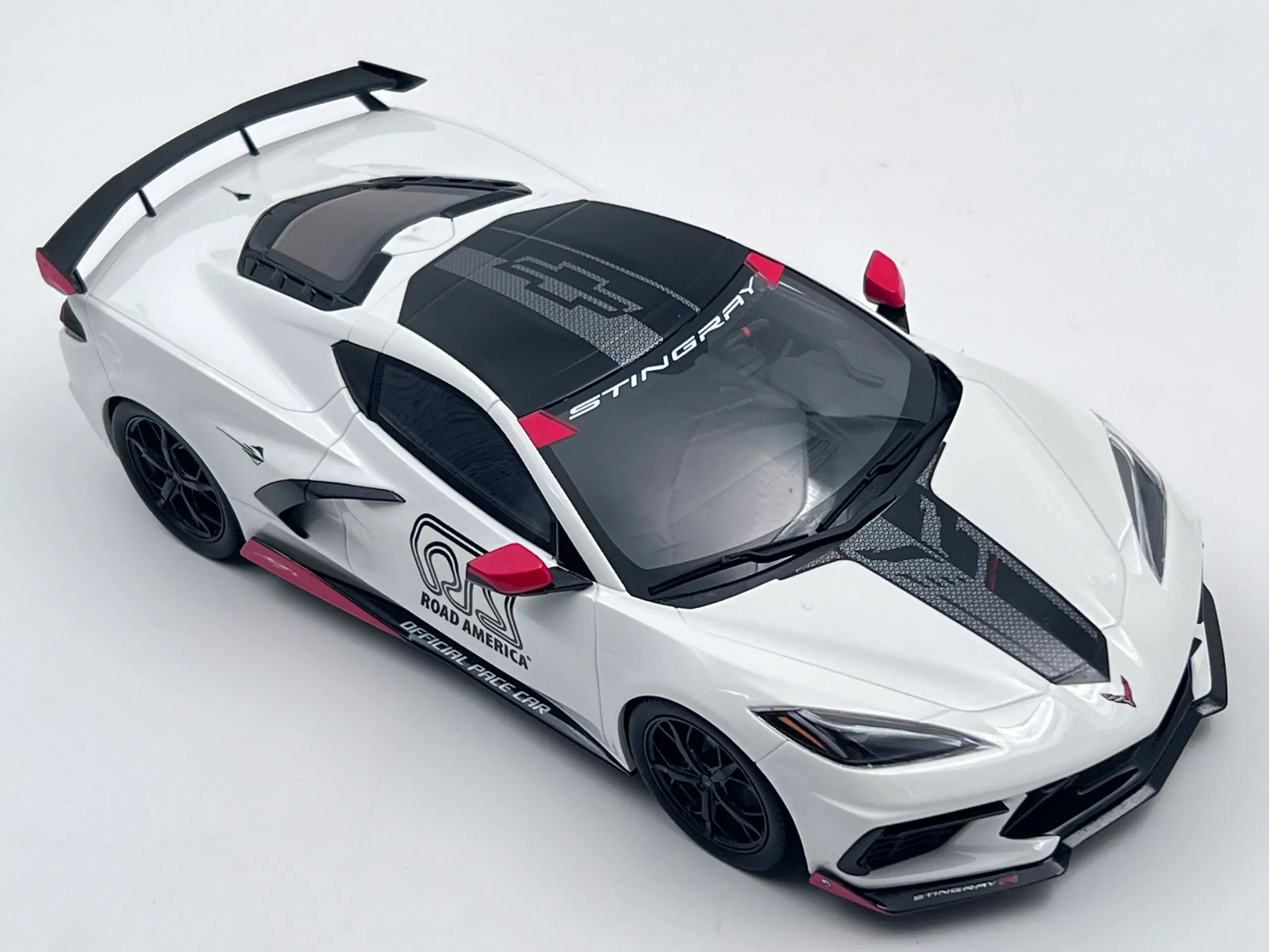 2020 Chevrolet Corvette Stingray R C8 - 1:18