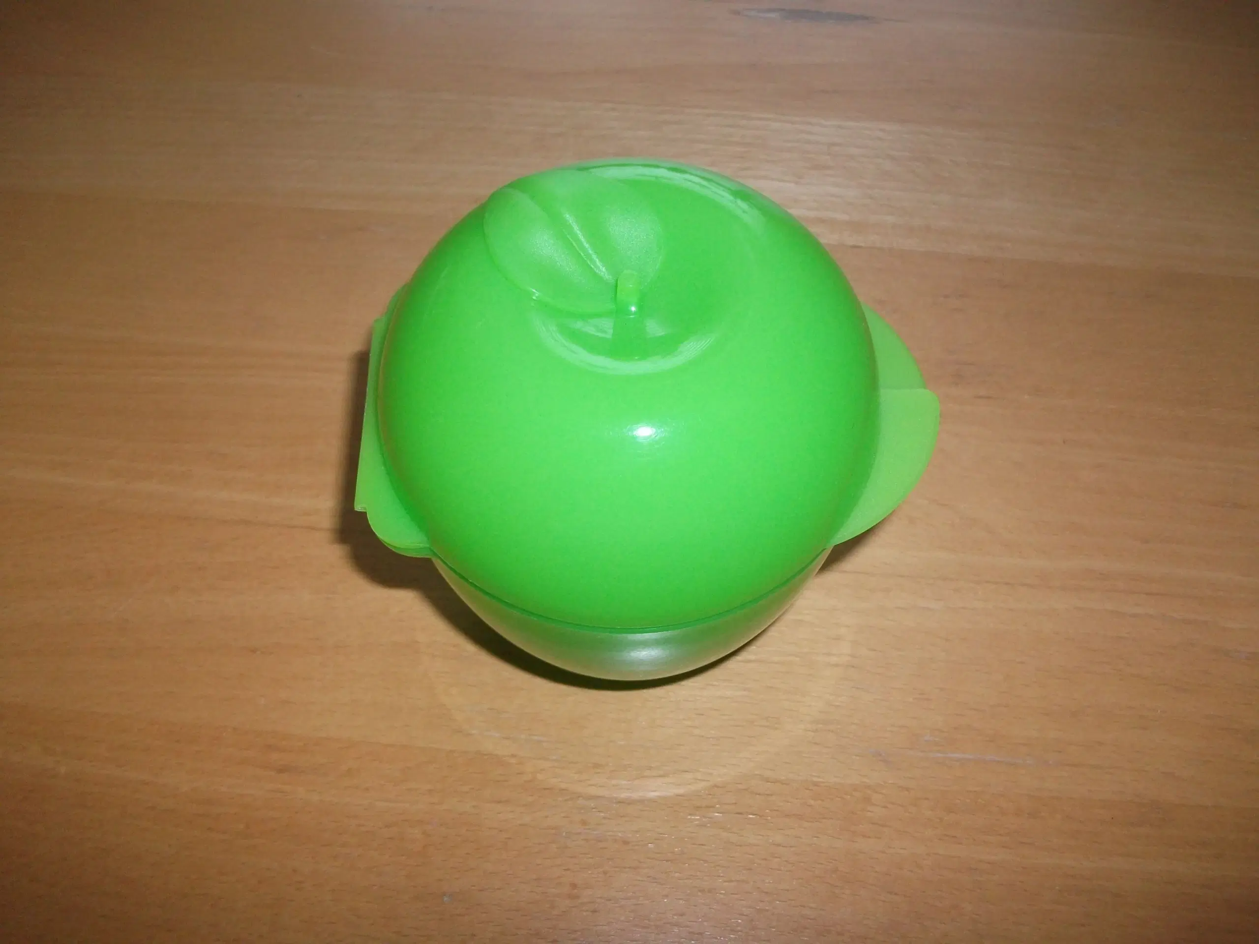 Tupperware frugt beholdere