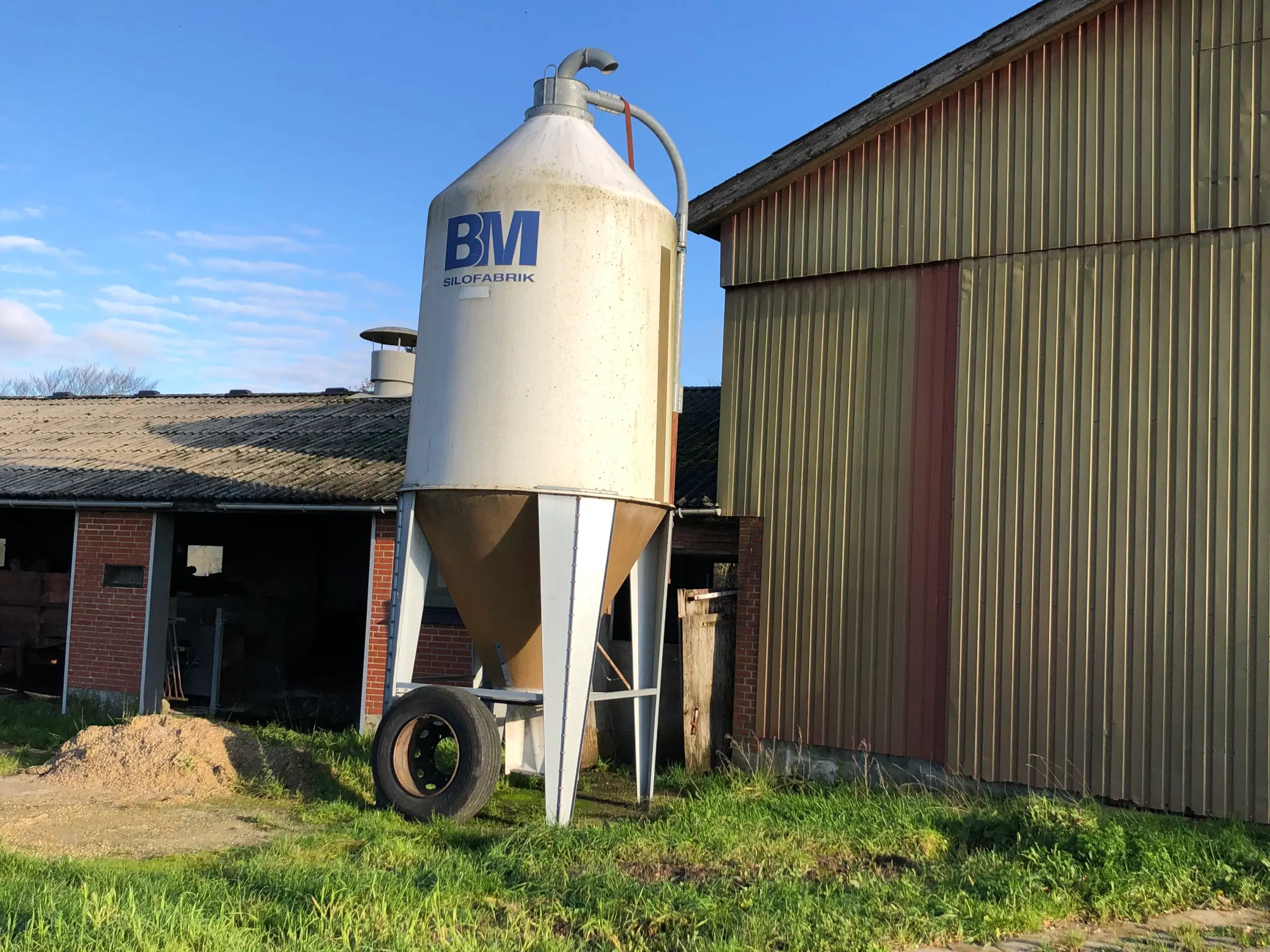 6 tons Silo