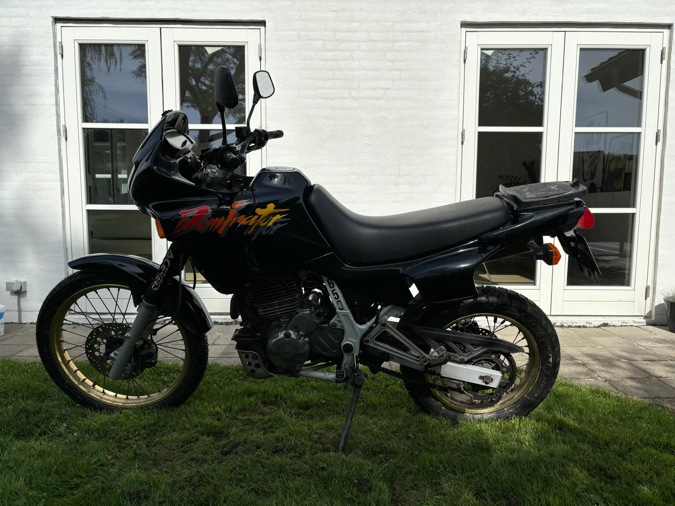 Honda NX 650 Dominator