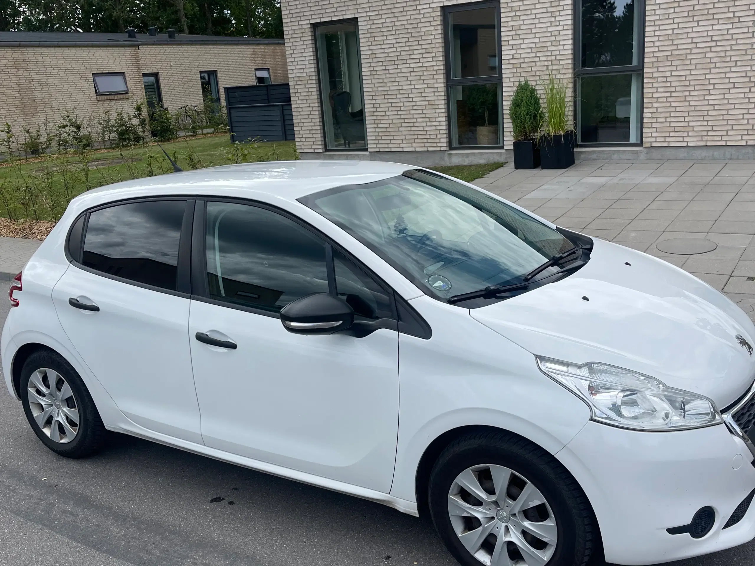 Peugeot 208 10 Vti 5 dørs