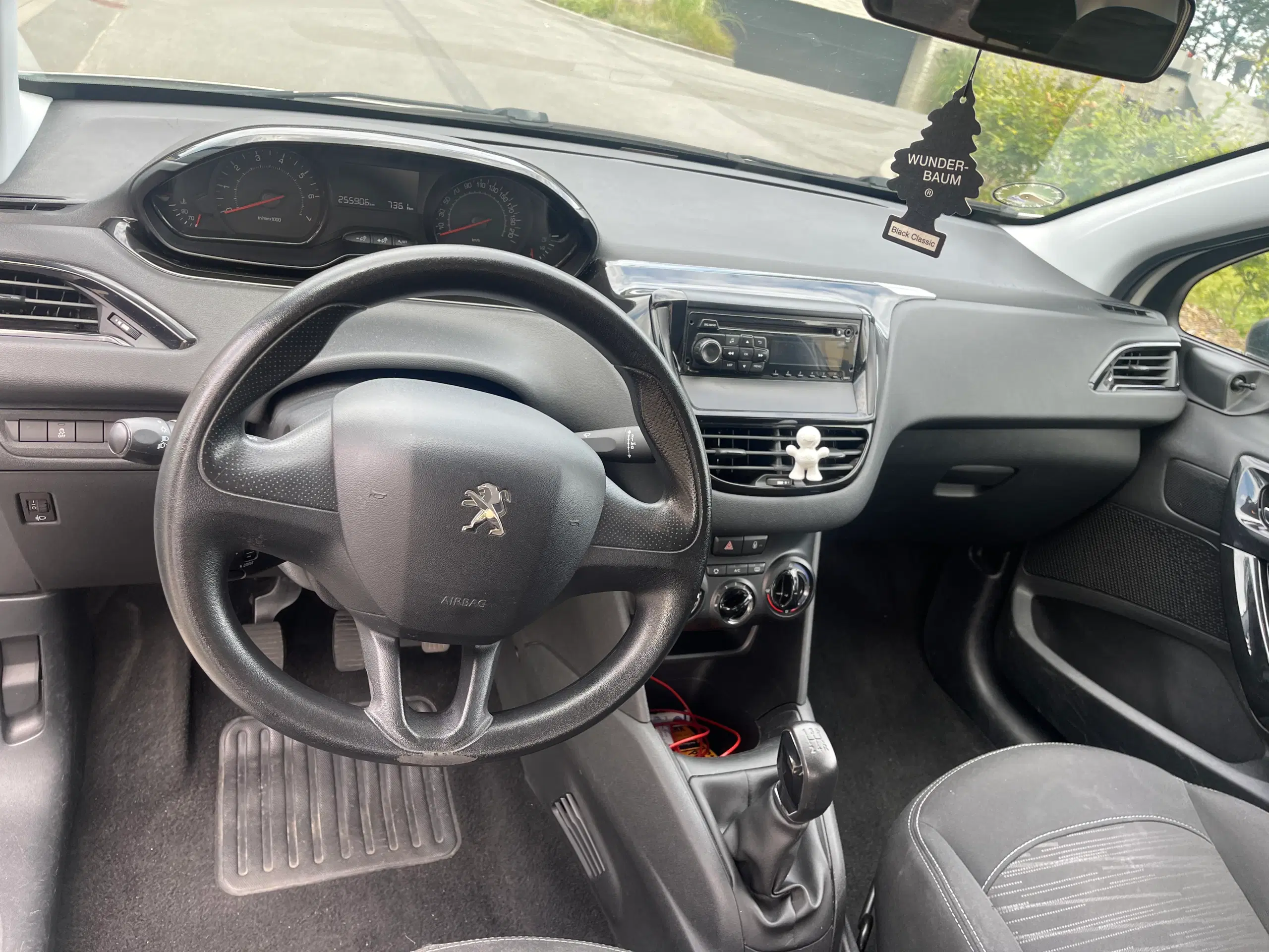 Peugeot 208 10 Vti 5 dørs