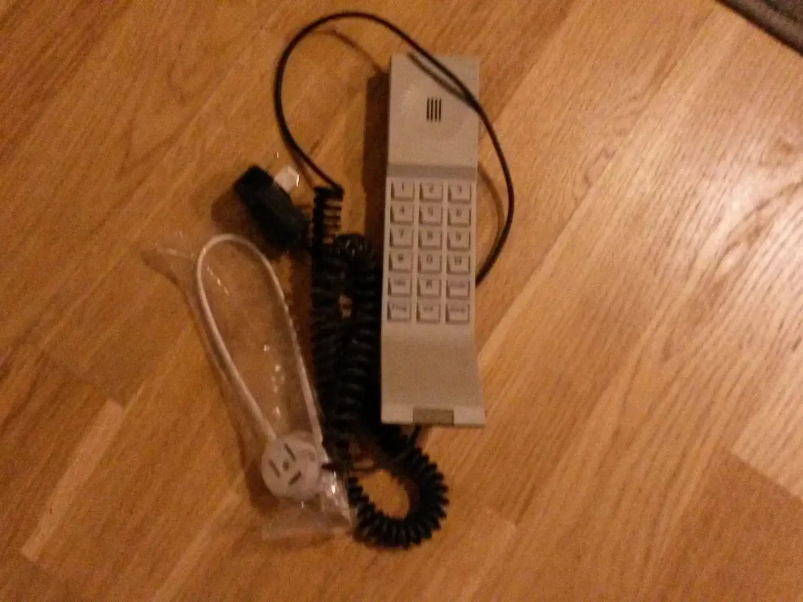 BO stationær telefon