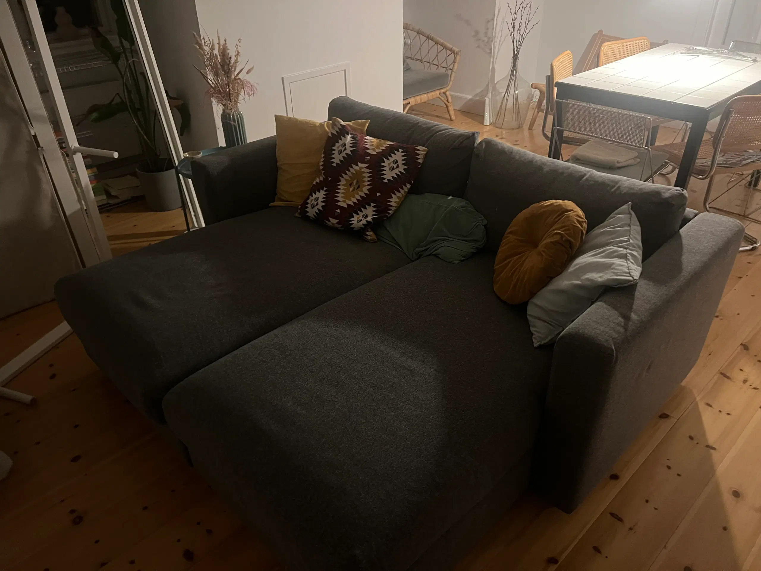 Chaiselong sofa