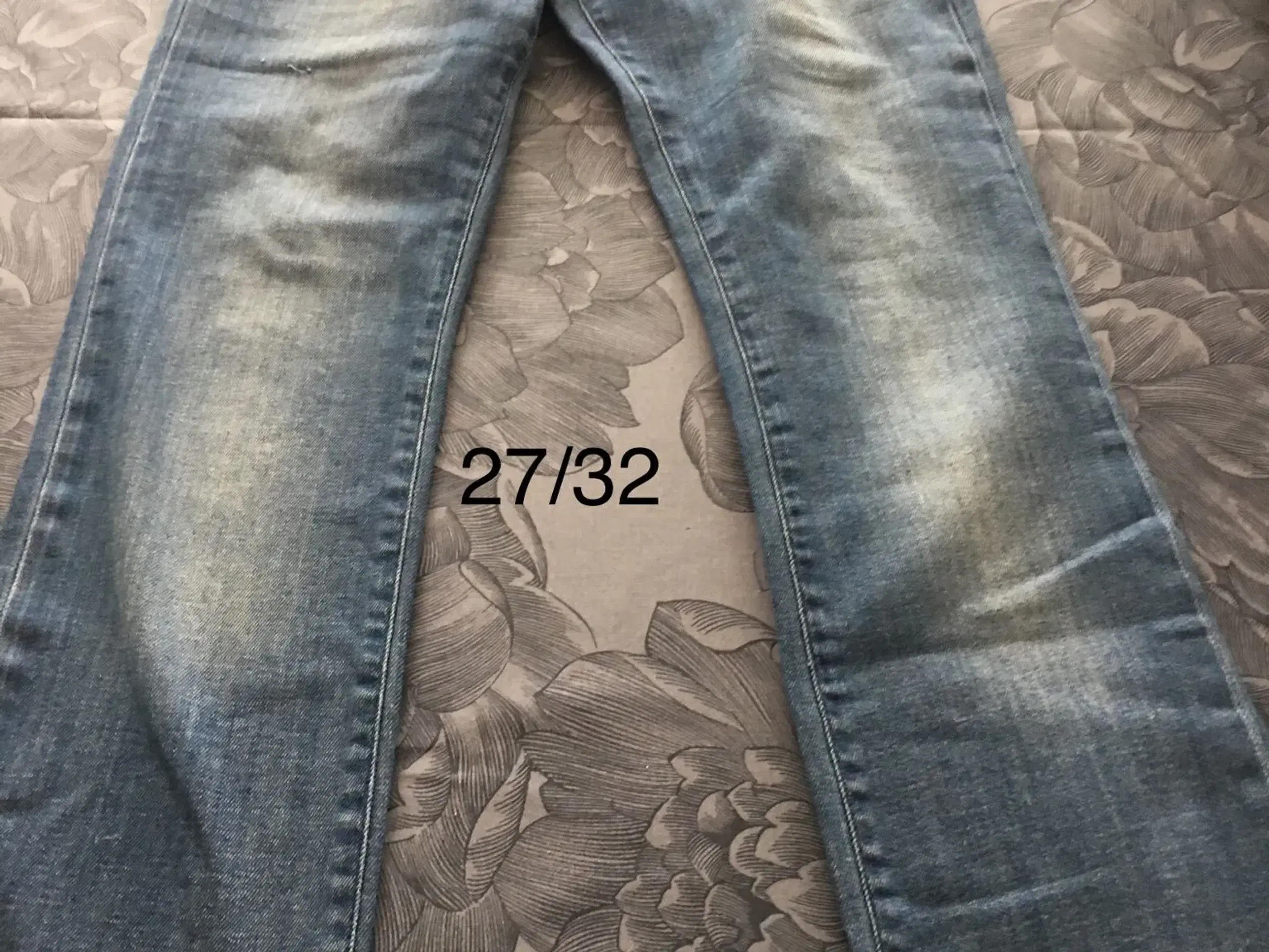 Jeans str 27/32