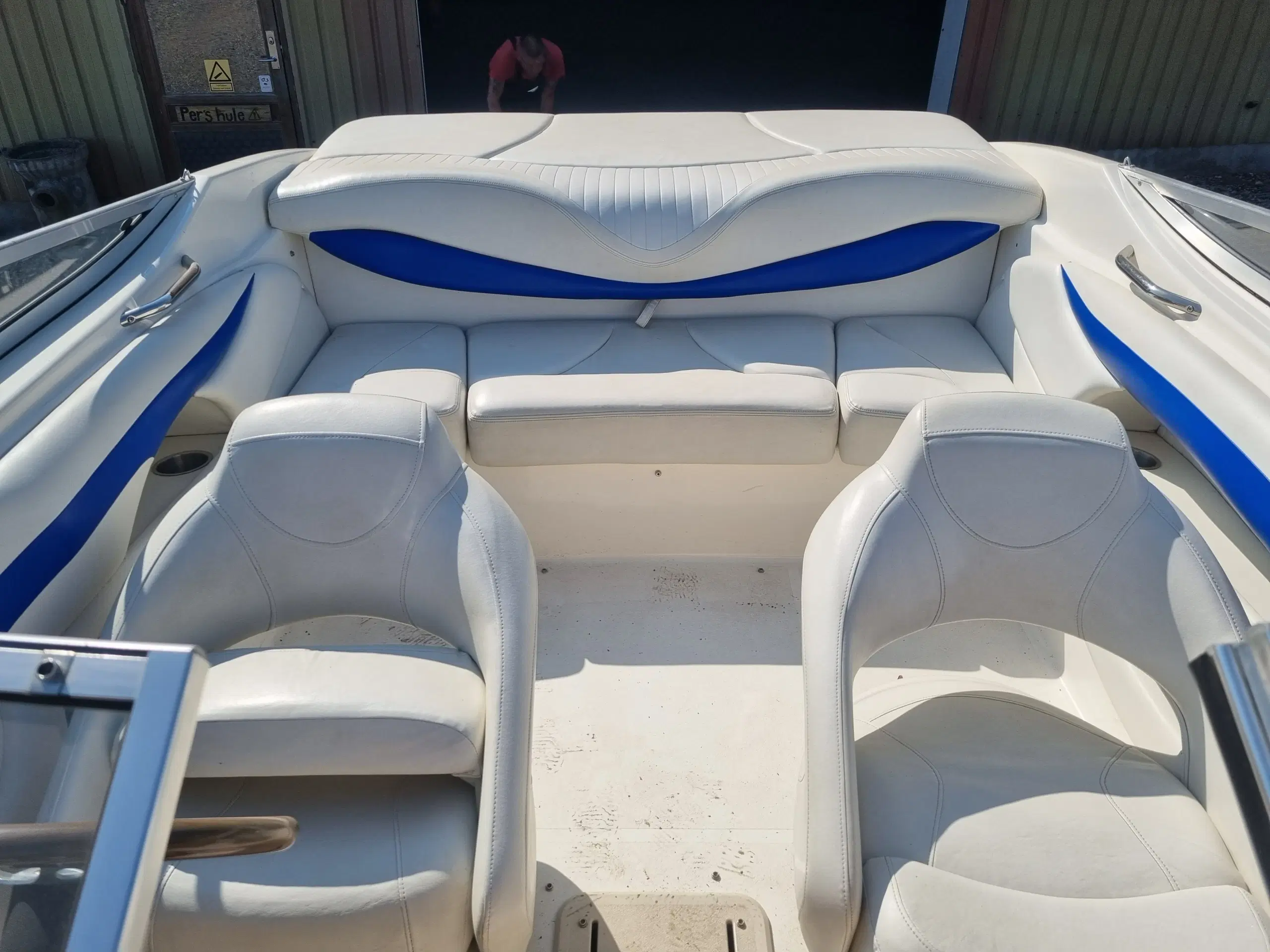 Glastron GXL185 bowrider