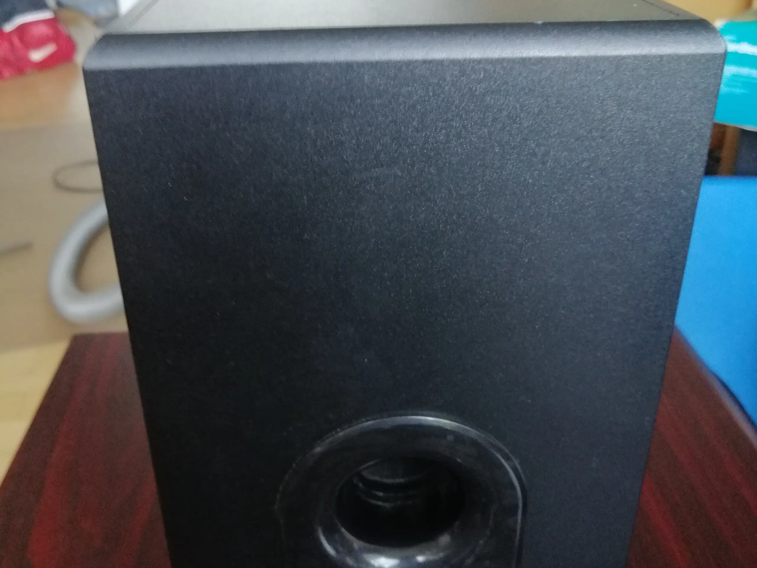 Logitech subwoofer