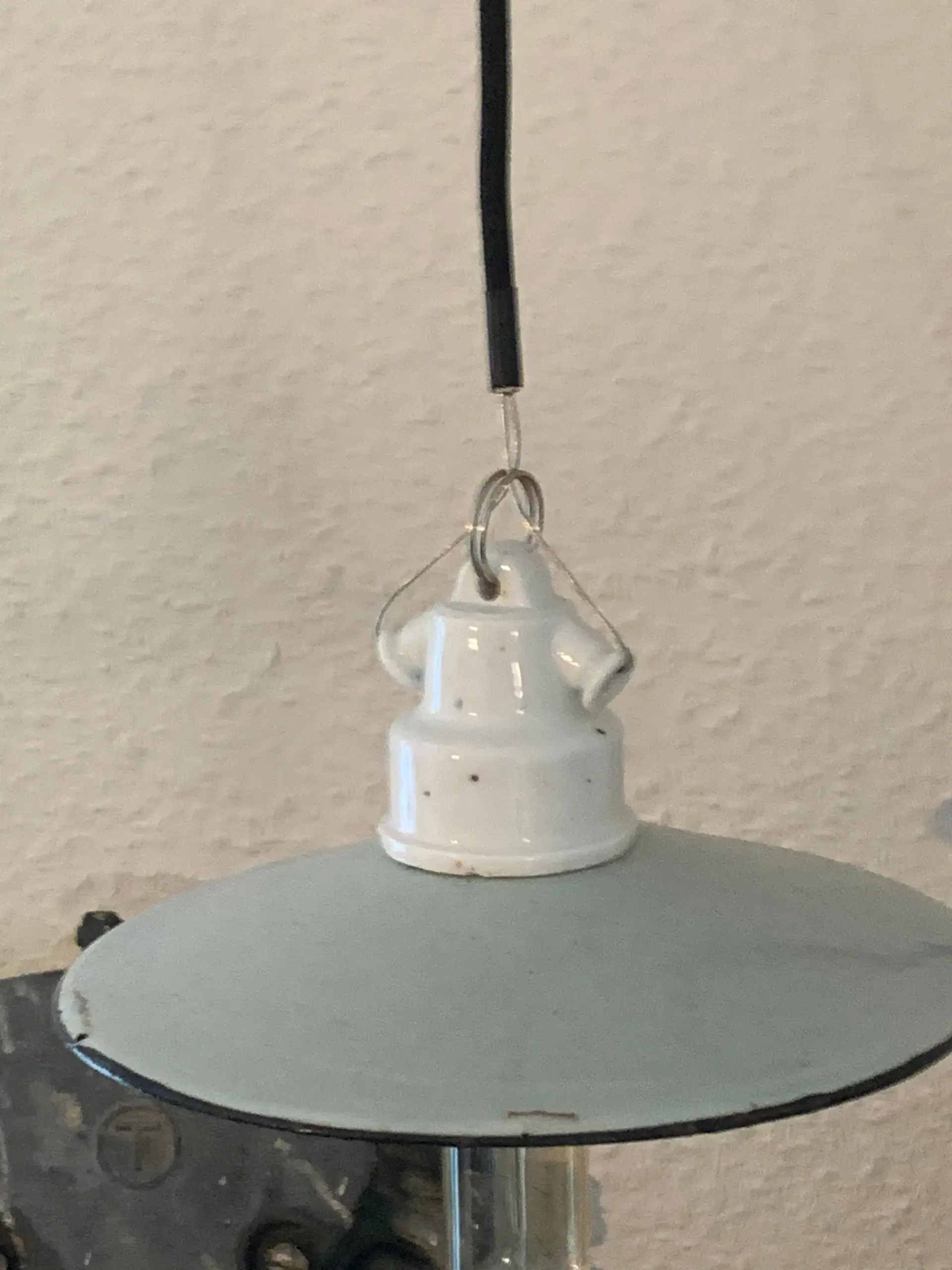 Emalje Lampe