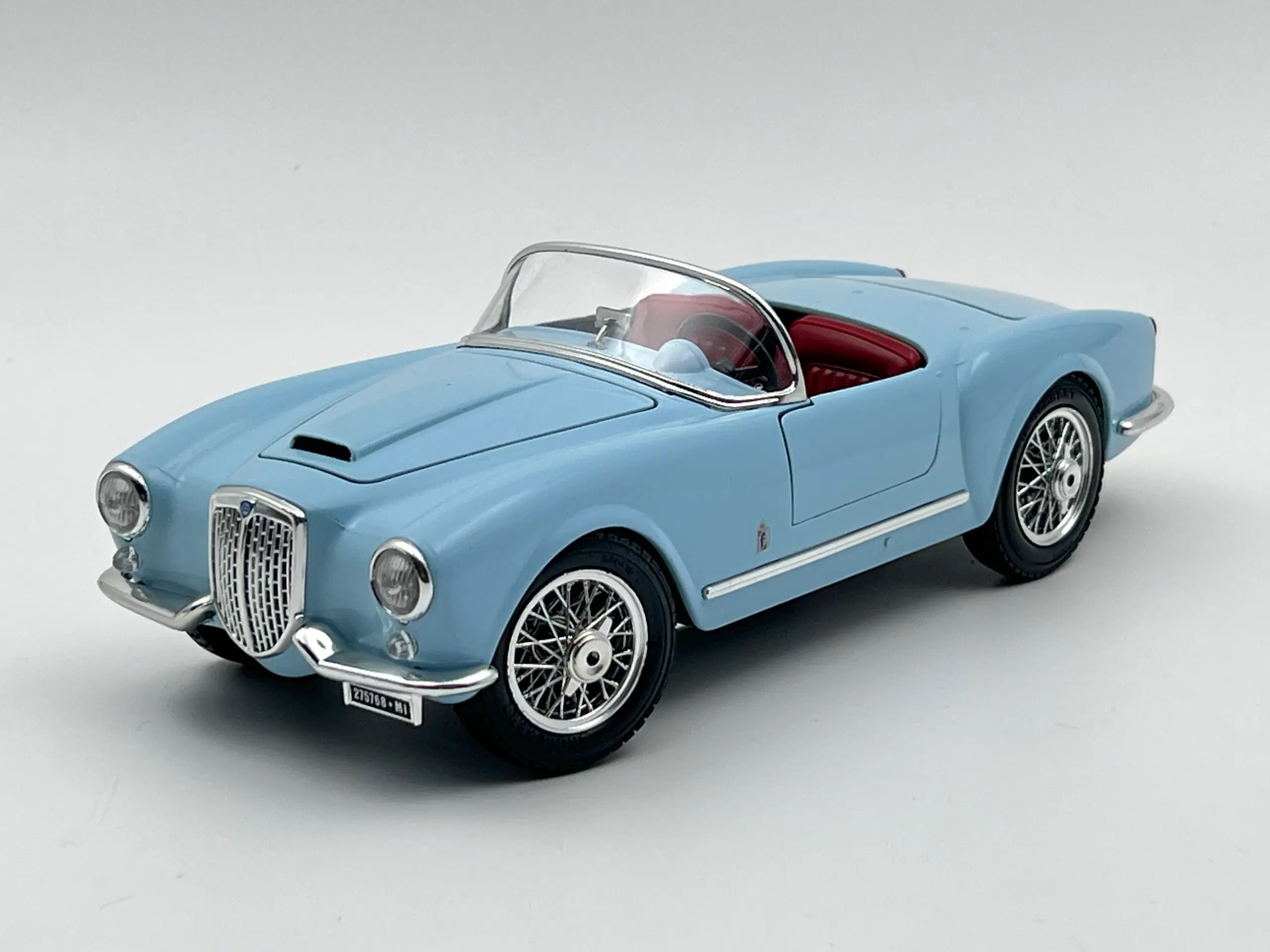 1955 Lancia Aurelia B24 Spider - 1:18