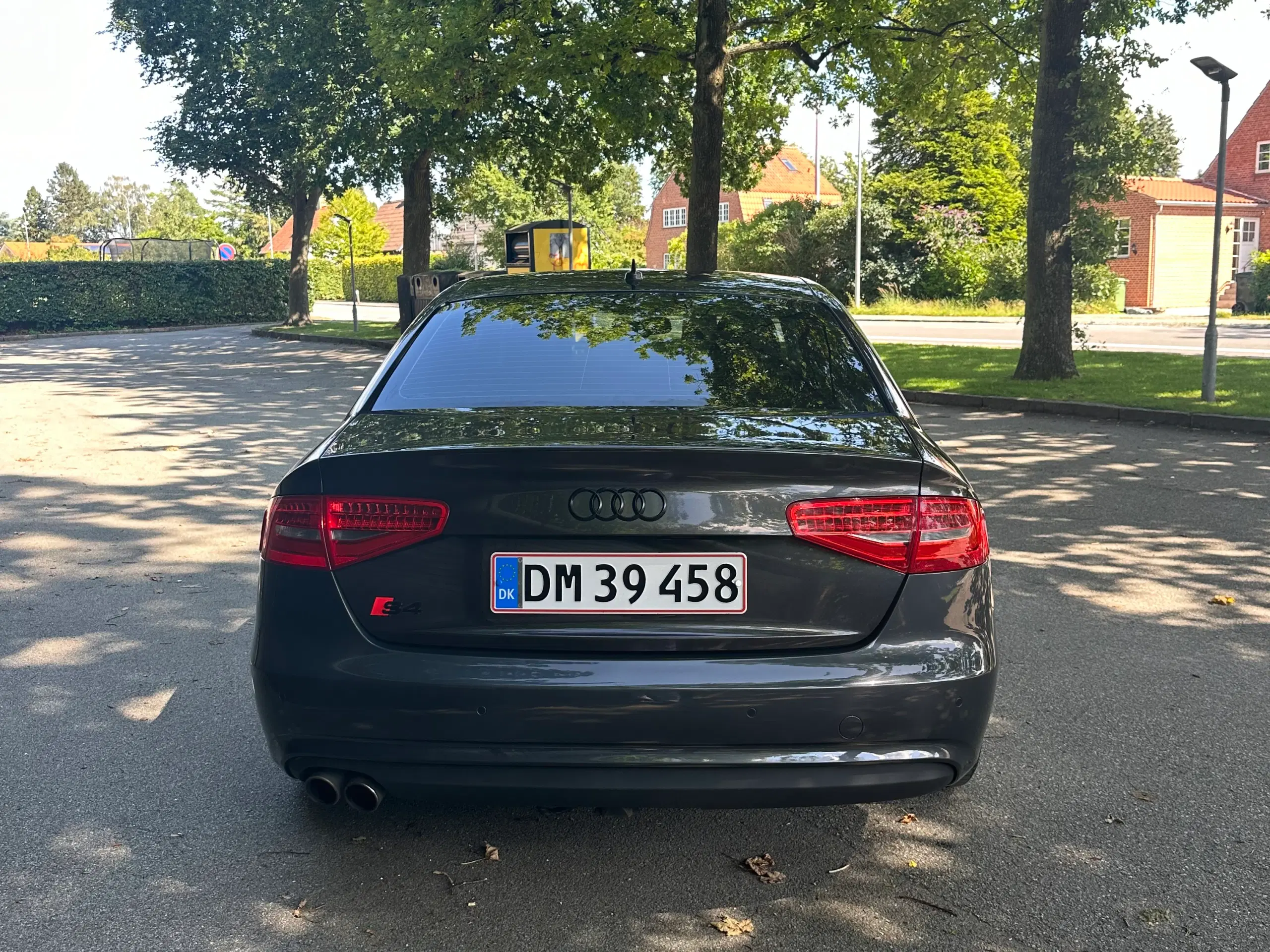 Audi A4 S-line 5d