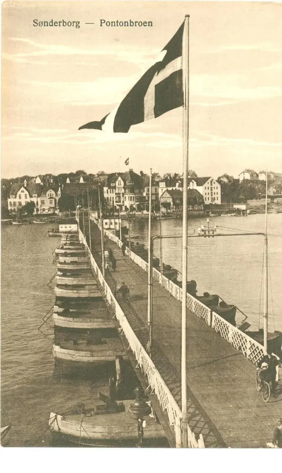 Sønderborg Pontonbroen og Hotel Alssund