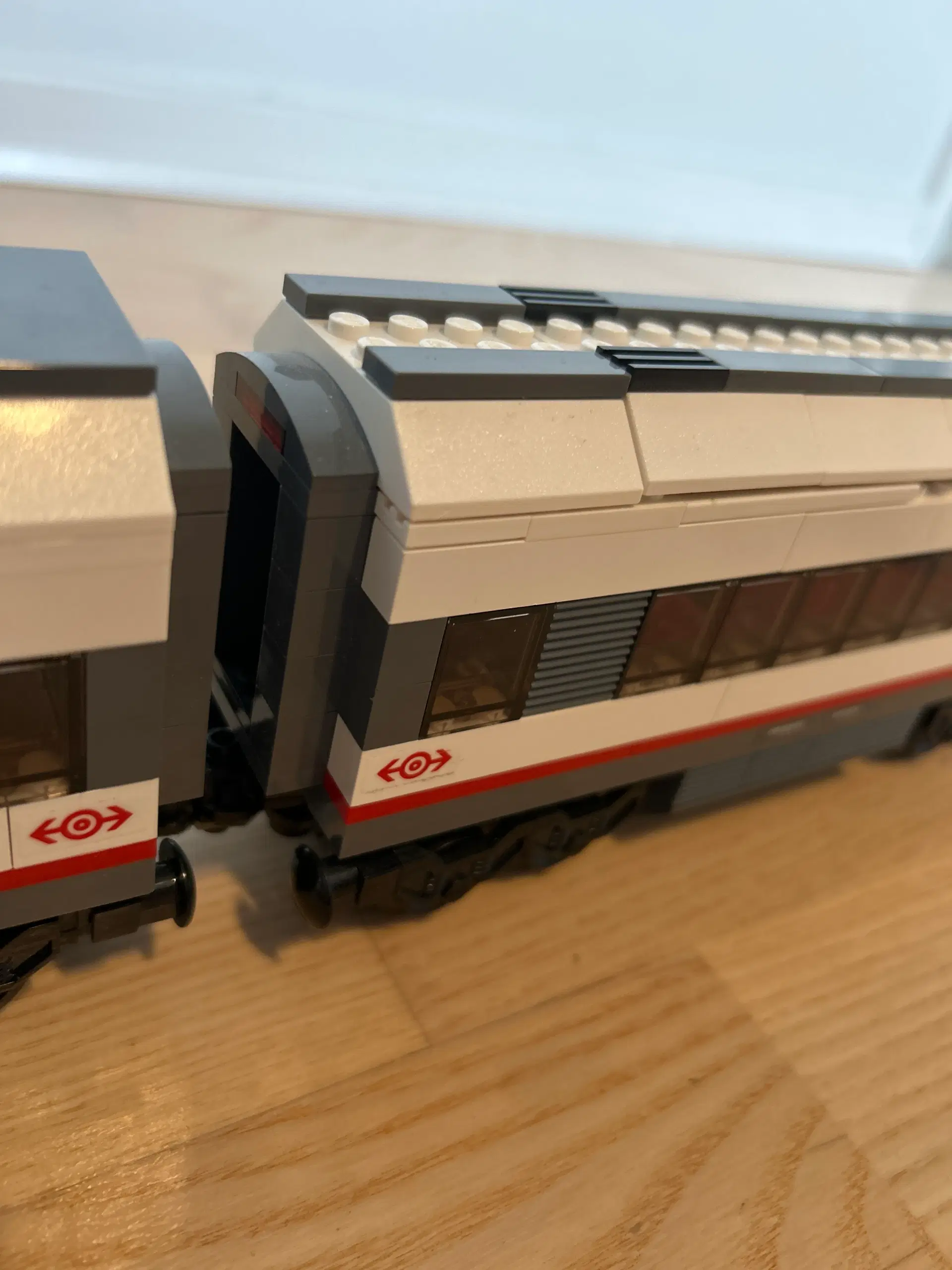 Elektrisk Lego passagertog