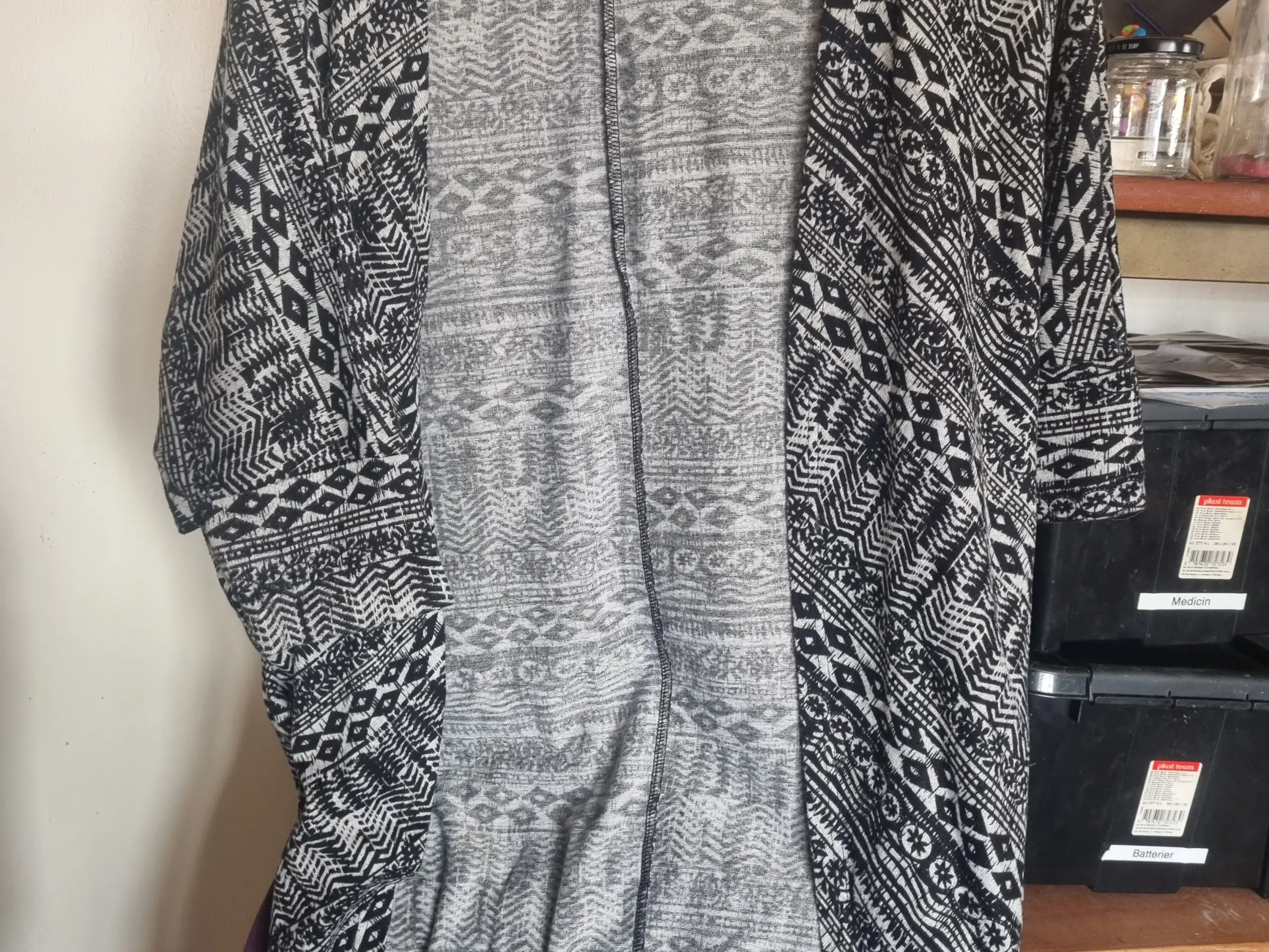 Nr 183 Cardigan