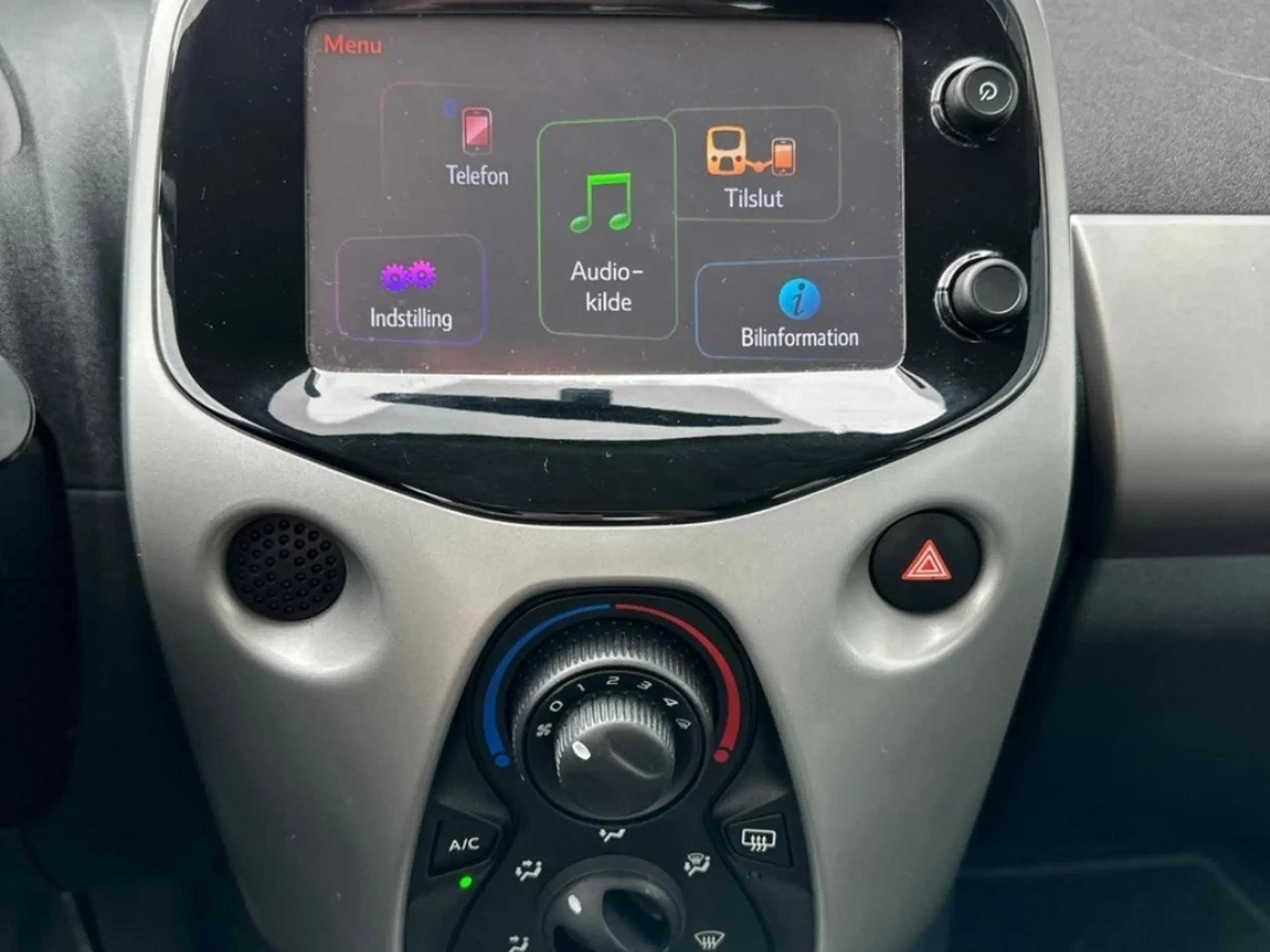 Toyota aygo 10 2014