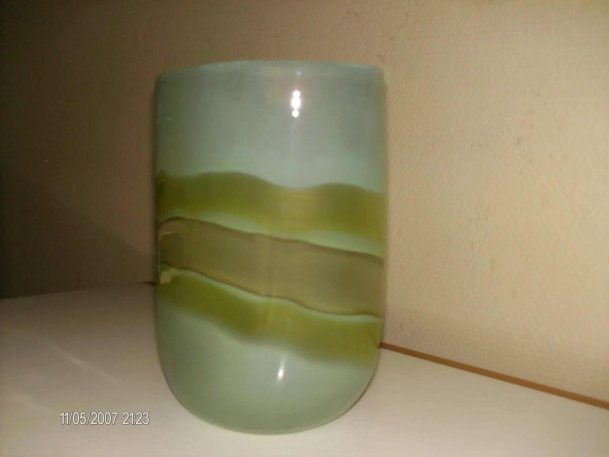 Vase ny