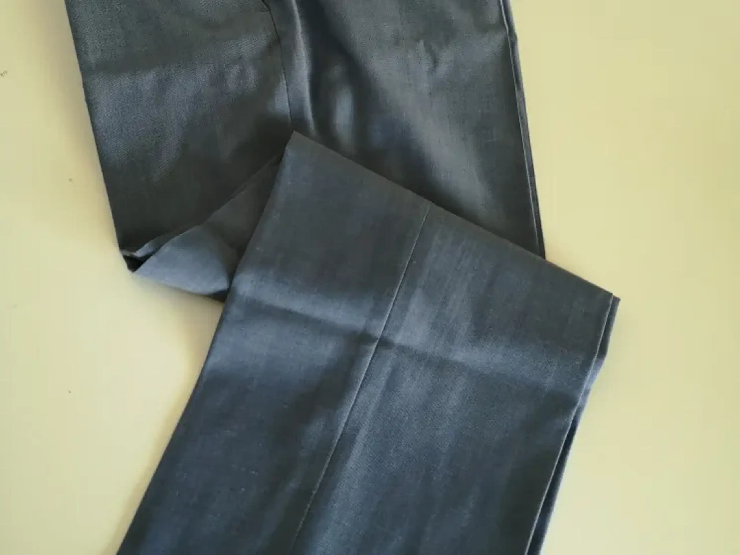 Hugo Boss gabardine bukser Kollektion