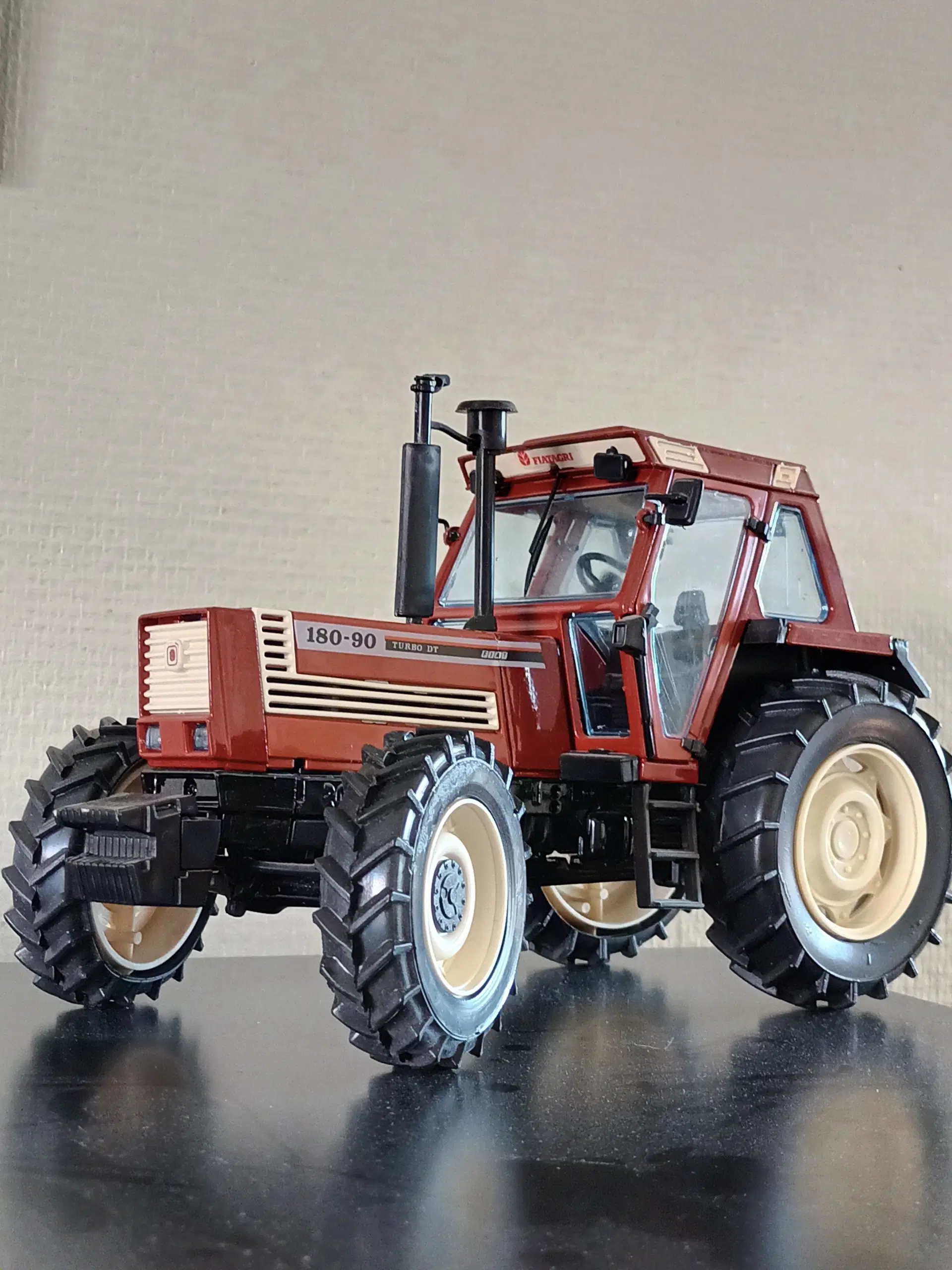 Modeltraktor