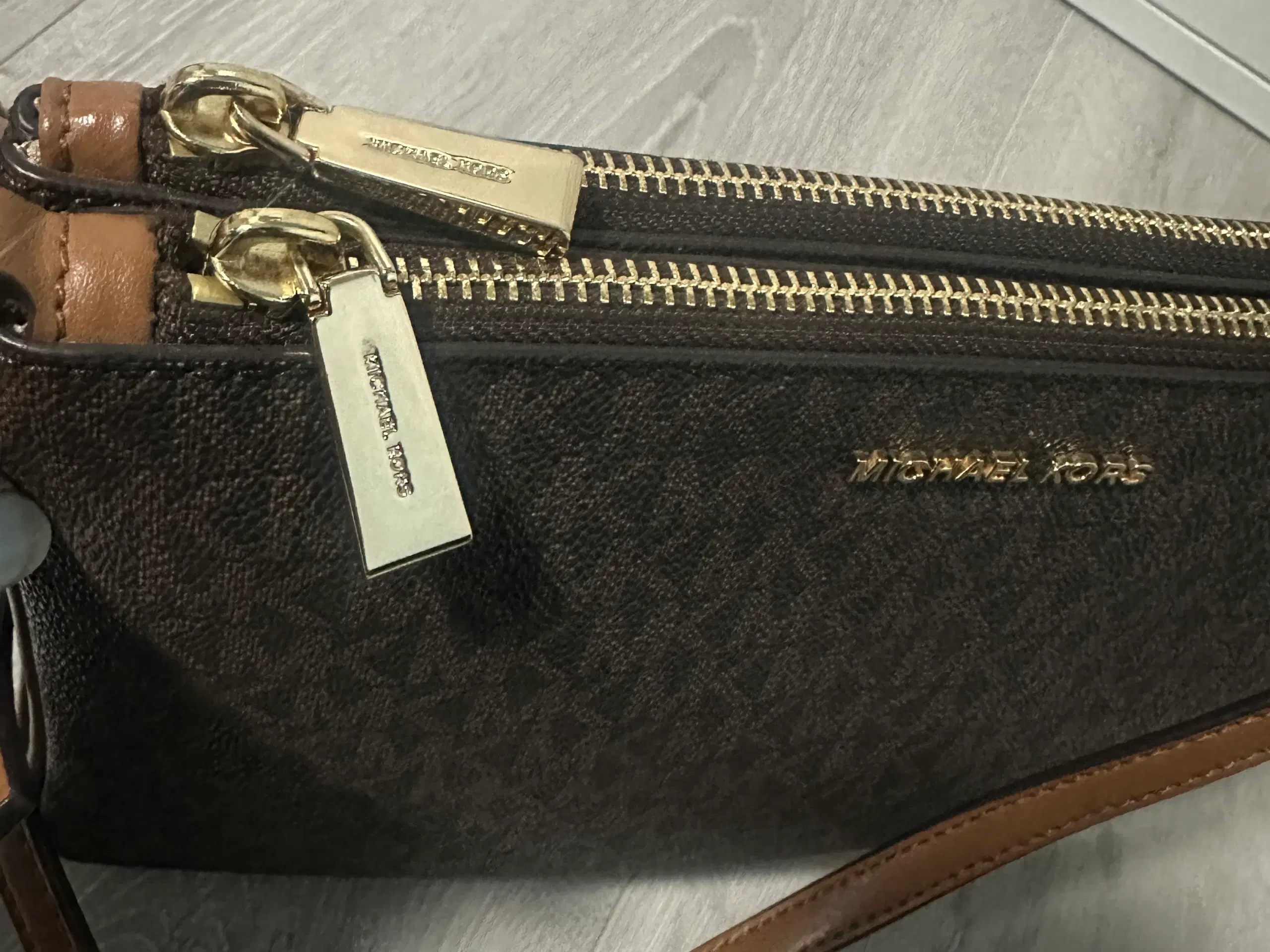 Michael kors taske