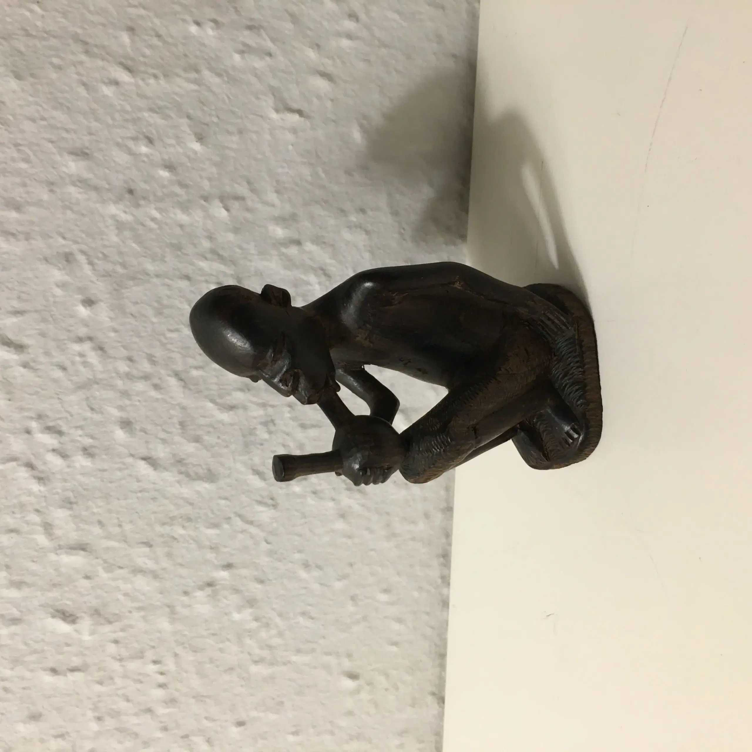 Afrikansk kunst træfigur figur