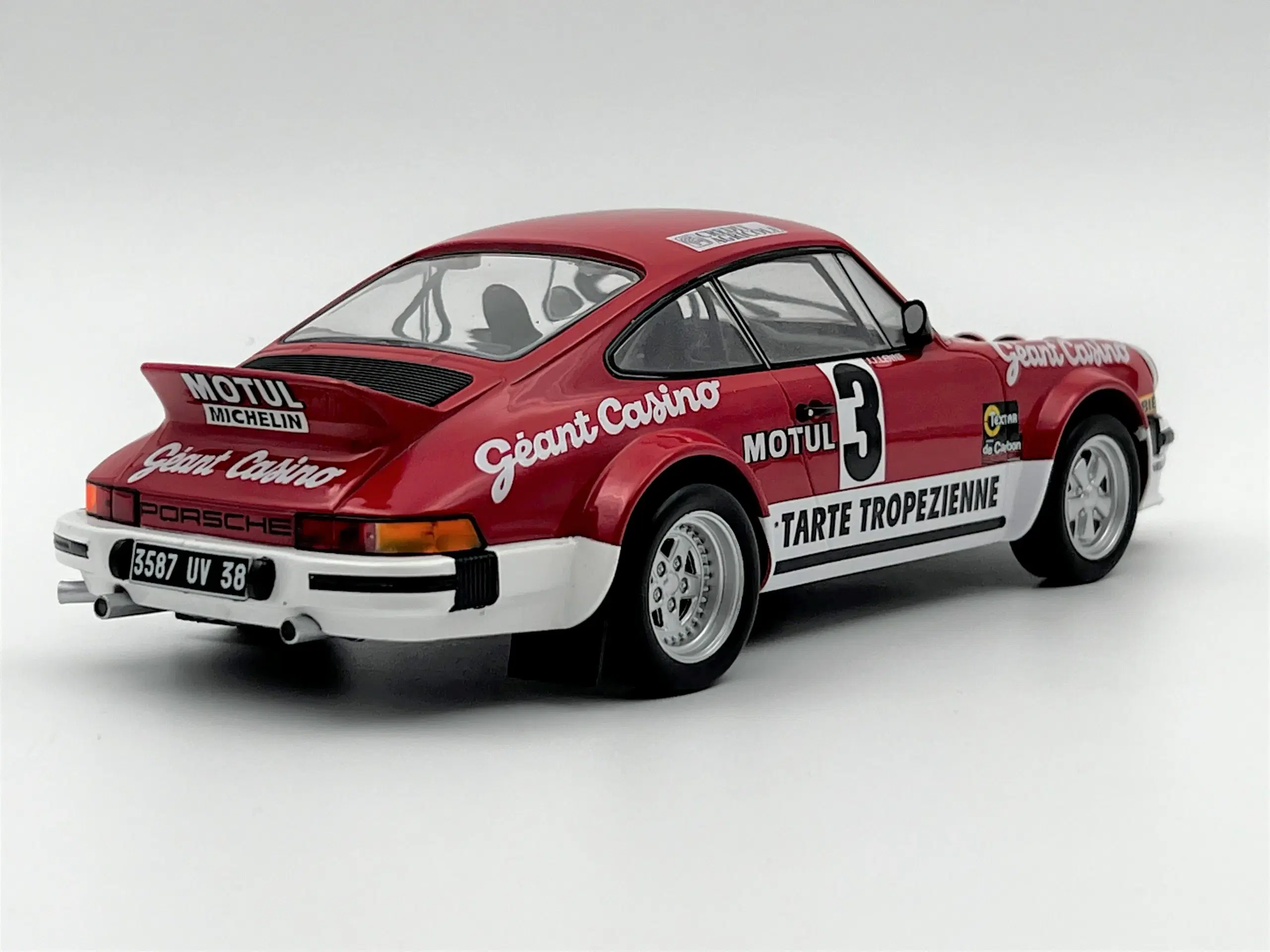 1979 Porsche 911 SC #3 - Rally D Armor - 1:18