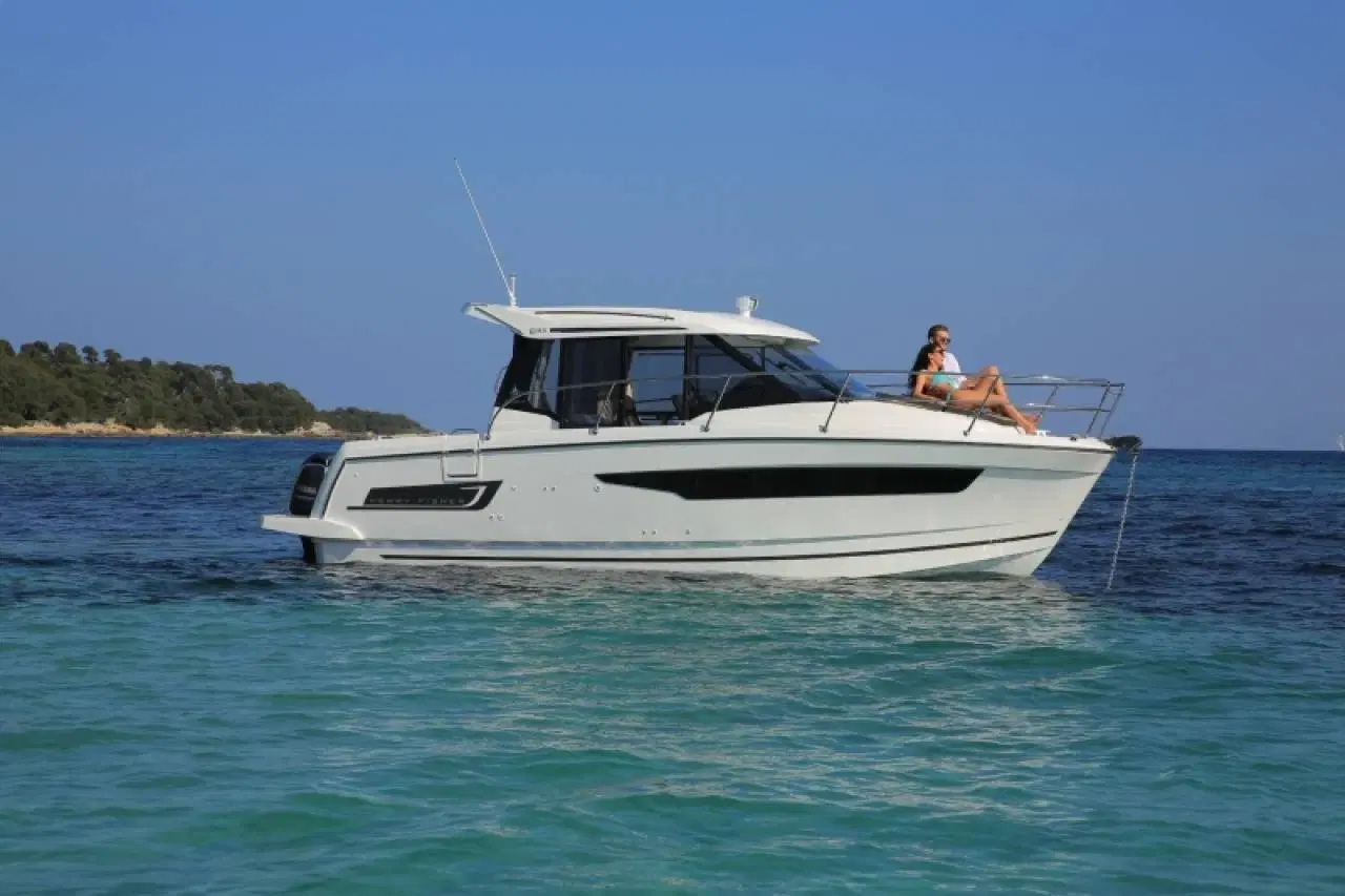 Jeanneau Merry Fisher 895 Cruiser