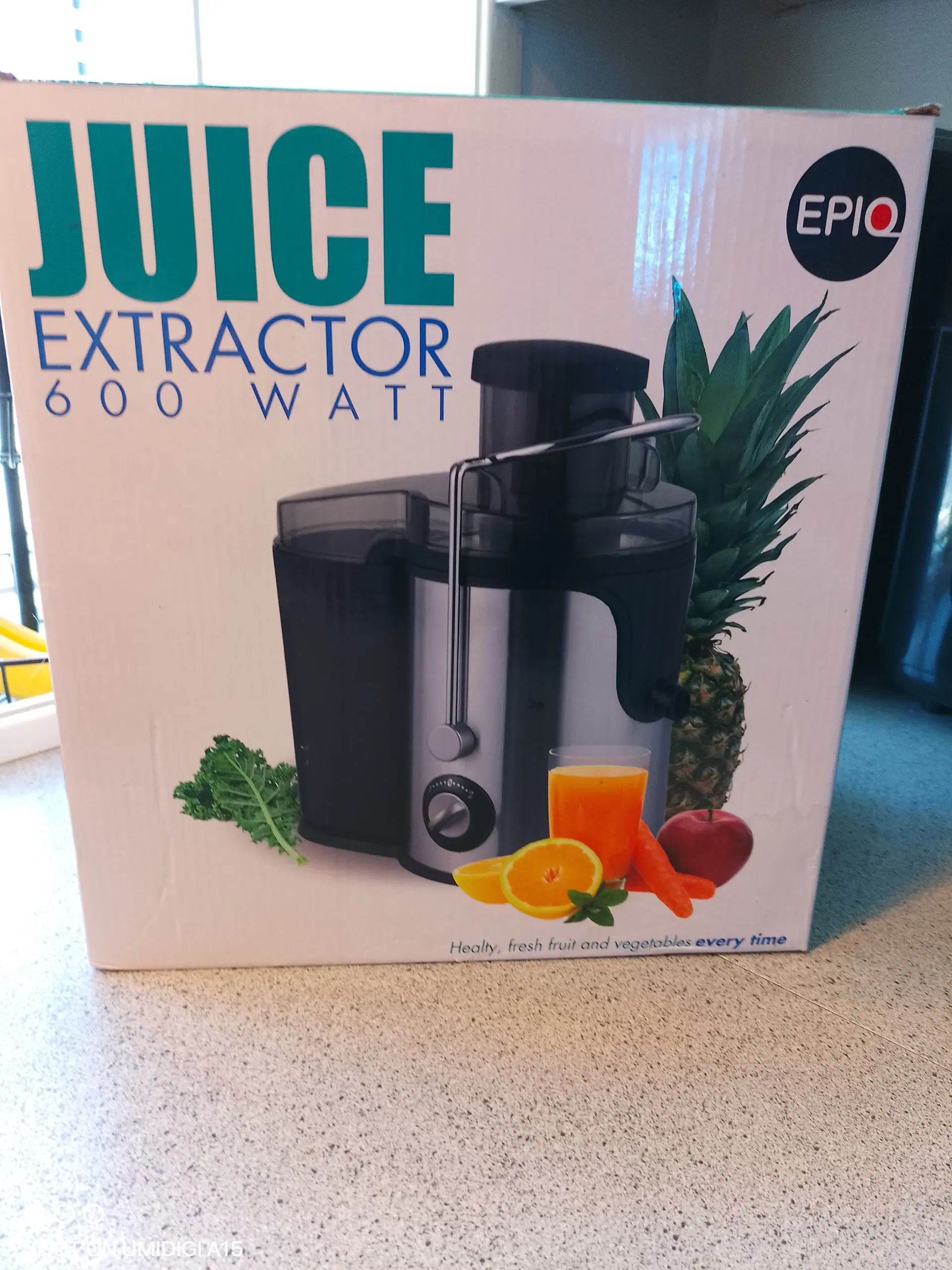 Epiq juice extractor