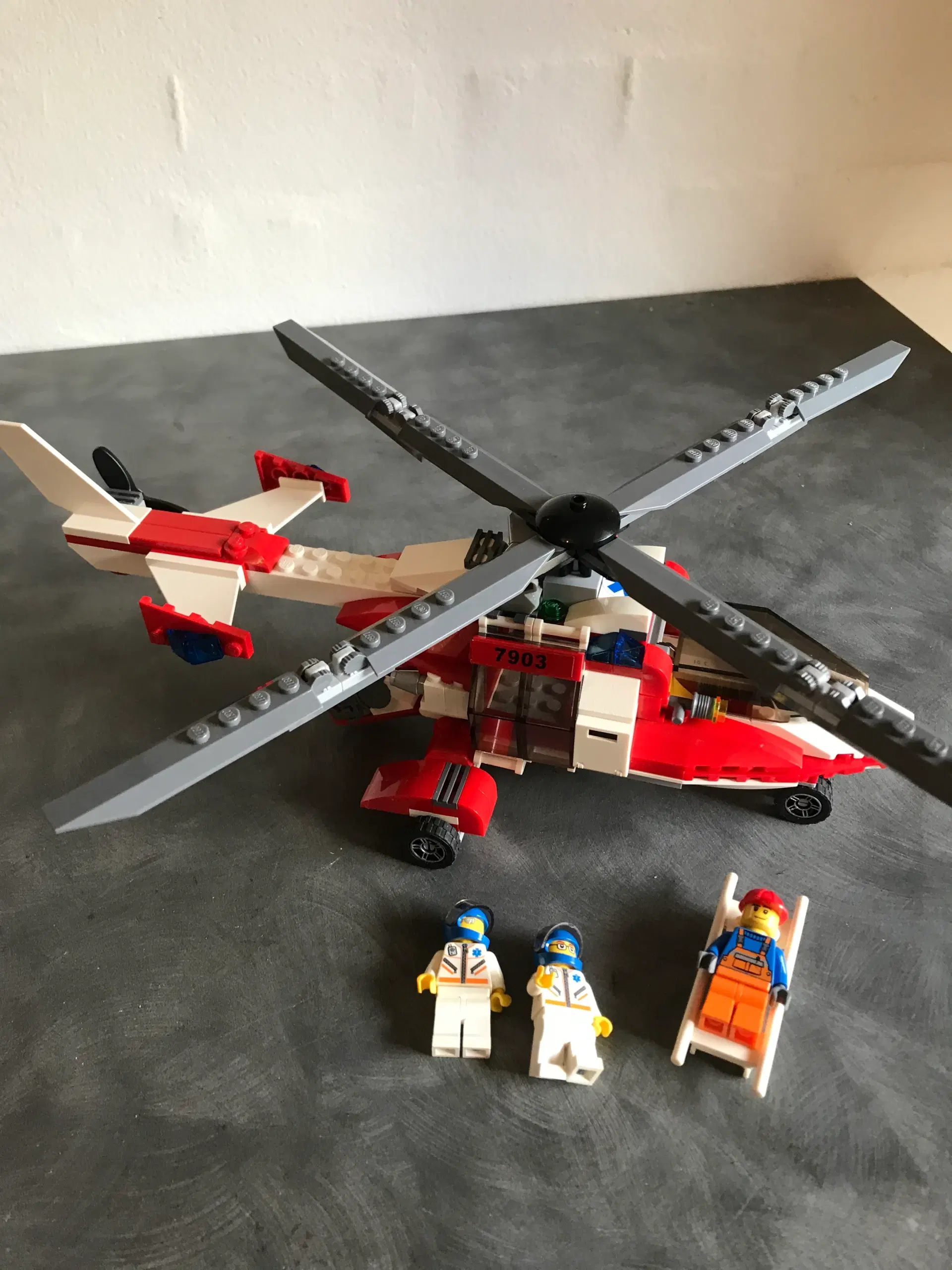 lego model 7903