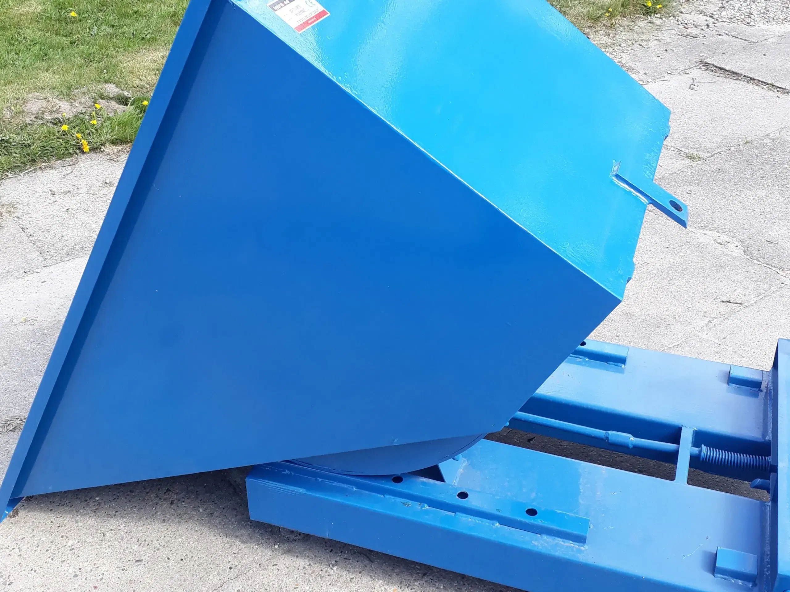 Vippecontainer 300 liter