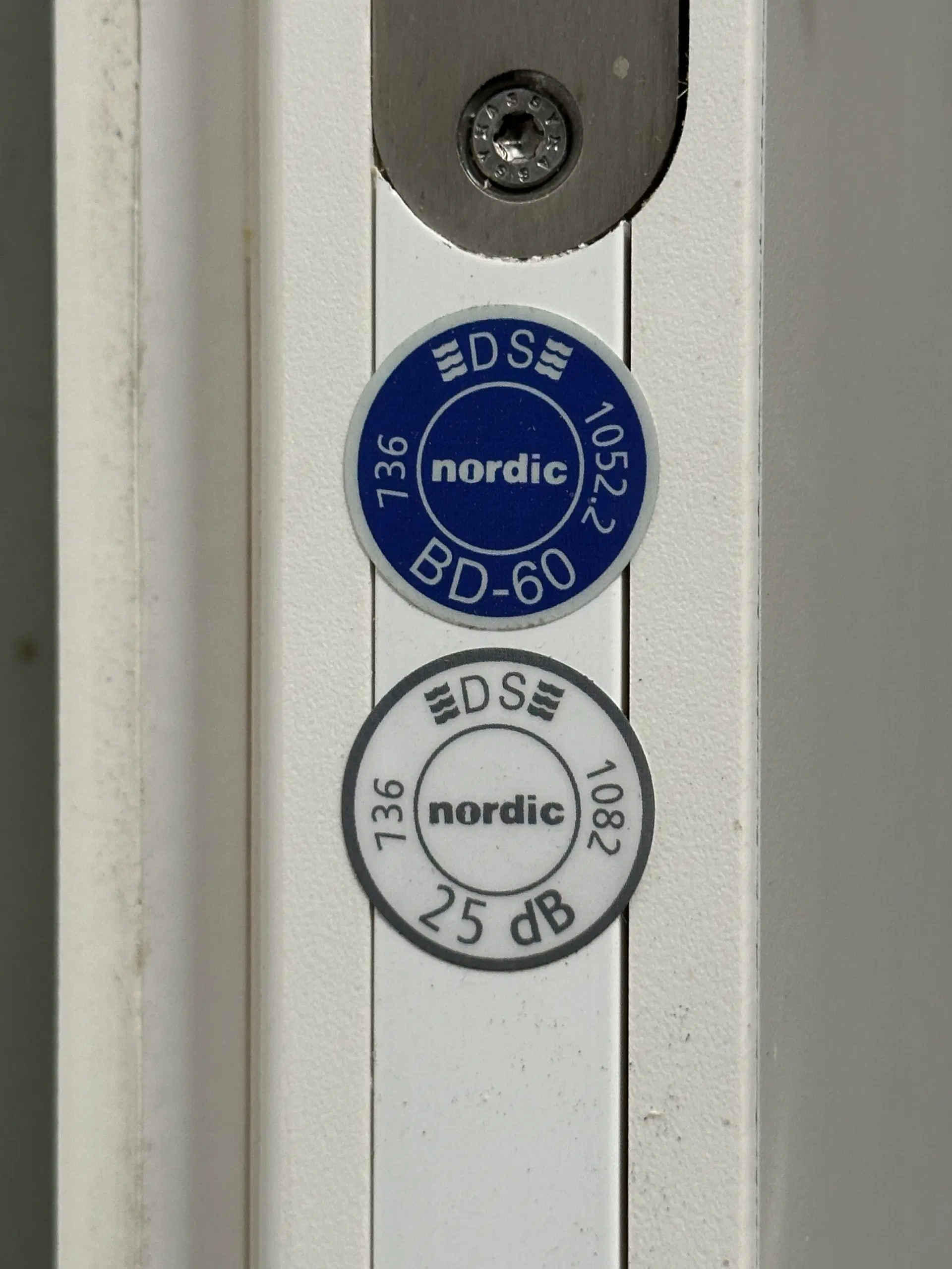 Nordicdoor massiv indvendig dobbelt dør bd60 db25 melamin 1520x2052mm hvid