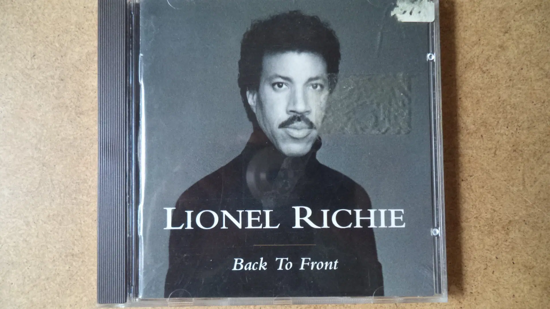 Lionel Richie ** Back To Front (530 018-2)