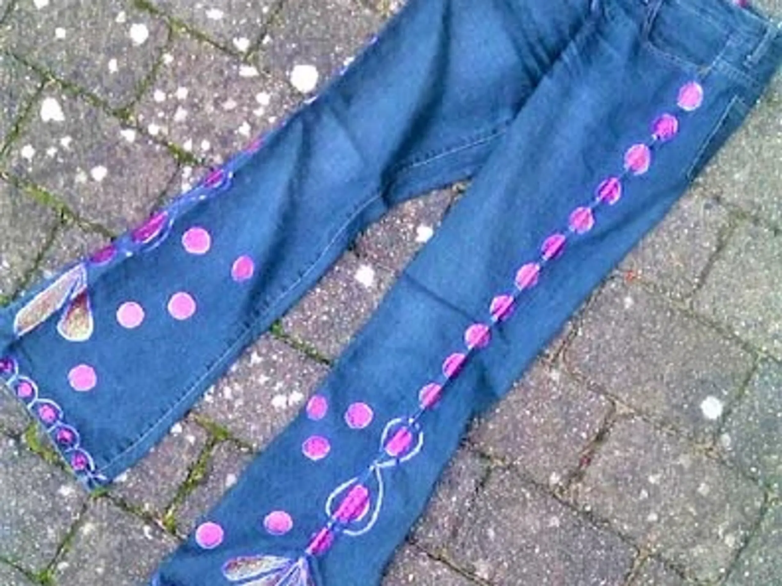 HÅNDMALEDE JEANS - unikke -