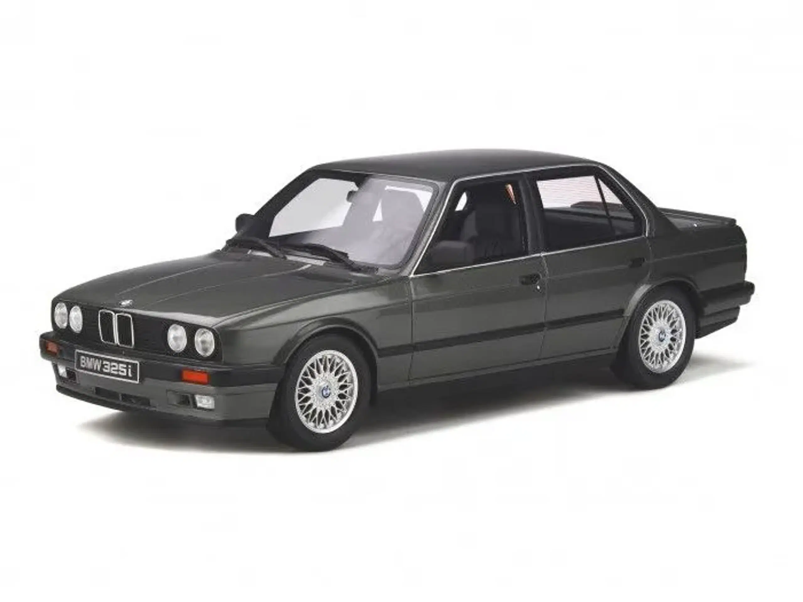 1988 BMW 325i  E30  1:18