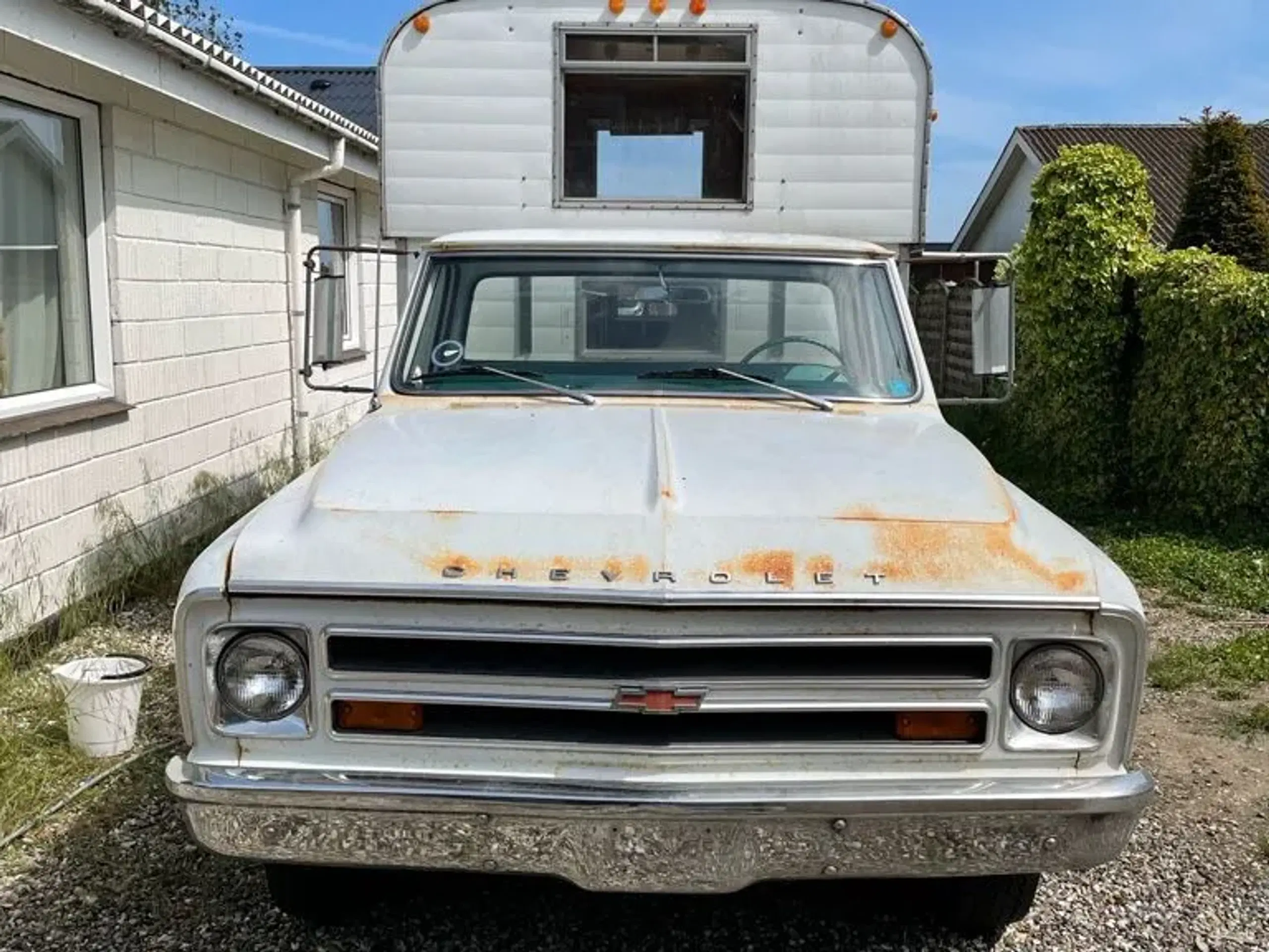 Chevy camper  100 % original