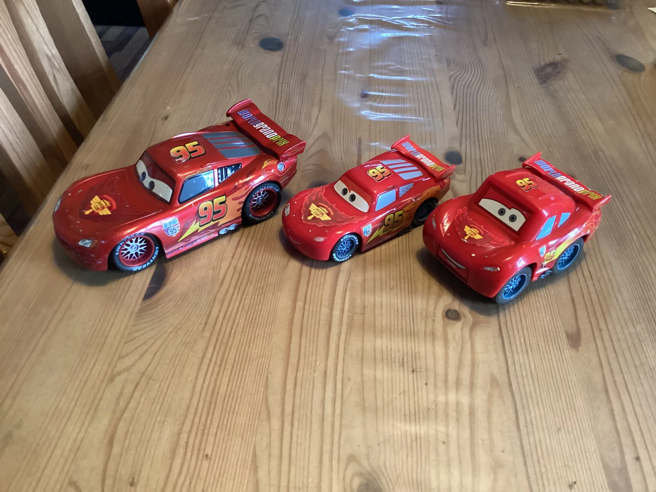 Masser af Disney Cars