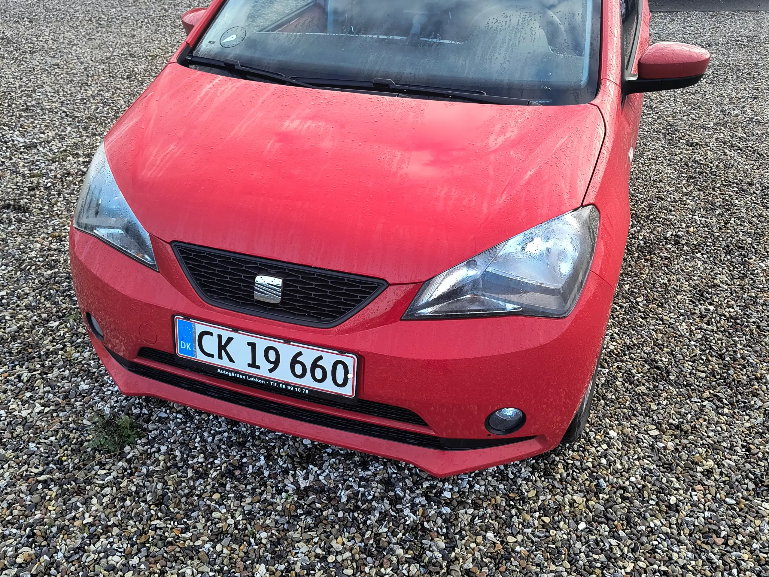 Seat mii. 1år til syn.