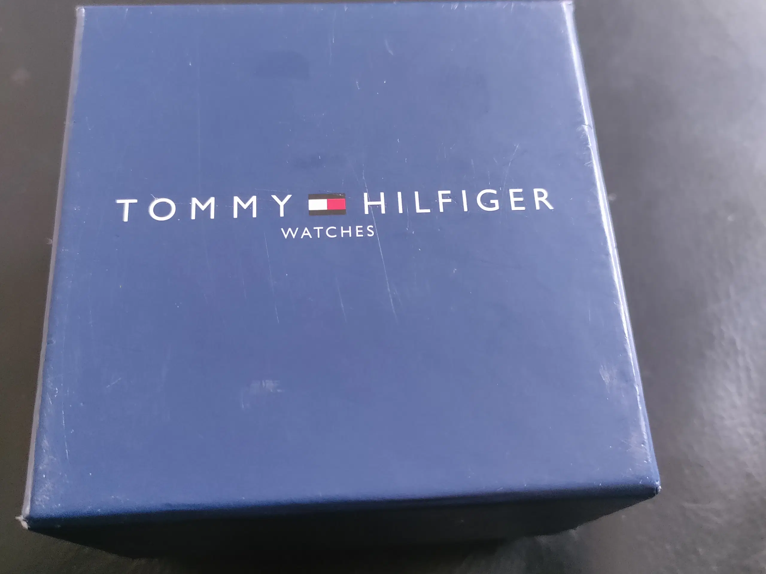 Tommy HIlfiger herre ur