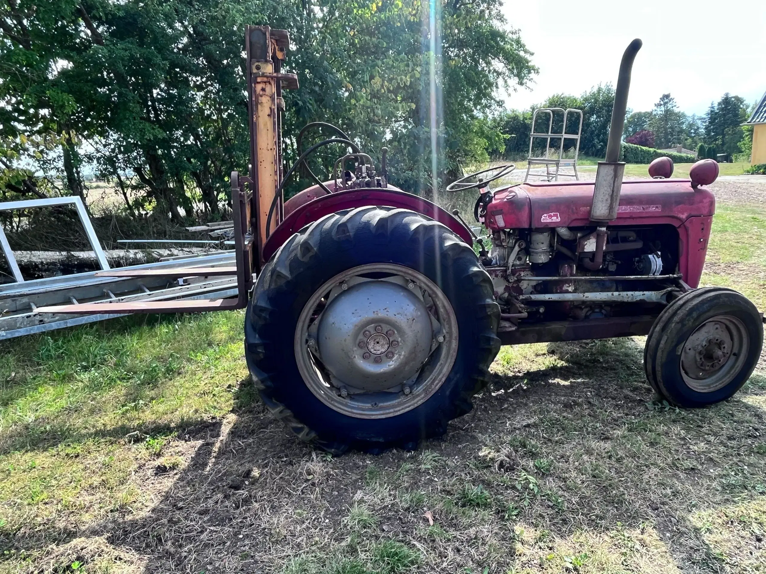 massey ferguson mf 35 Med byggelift