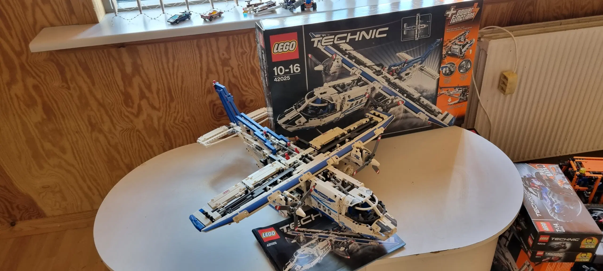 Lego Technic Fragtfly 42025