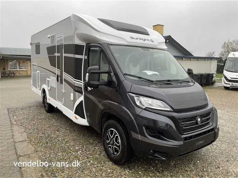 2022 - SunLight T 68 Adventure Edition   Enkeltsenge og stor garage - AUT GEAR