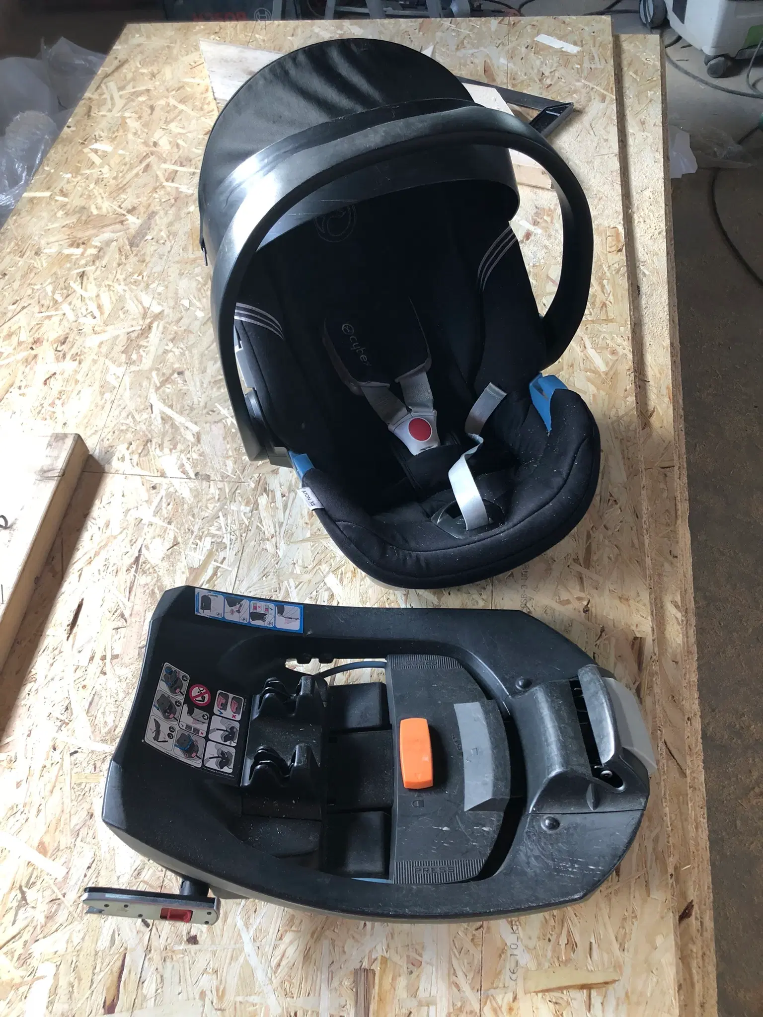 Cybex autostol med isofix