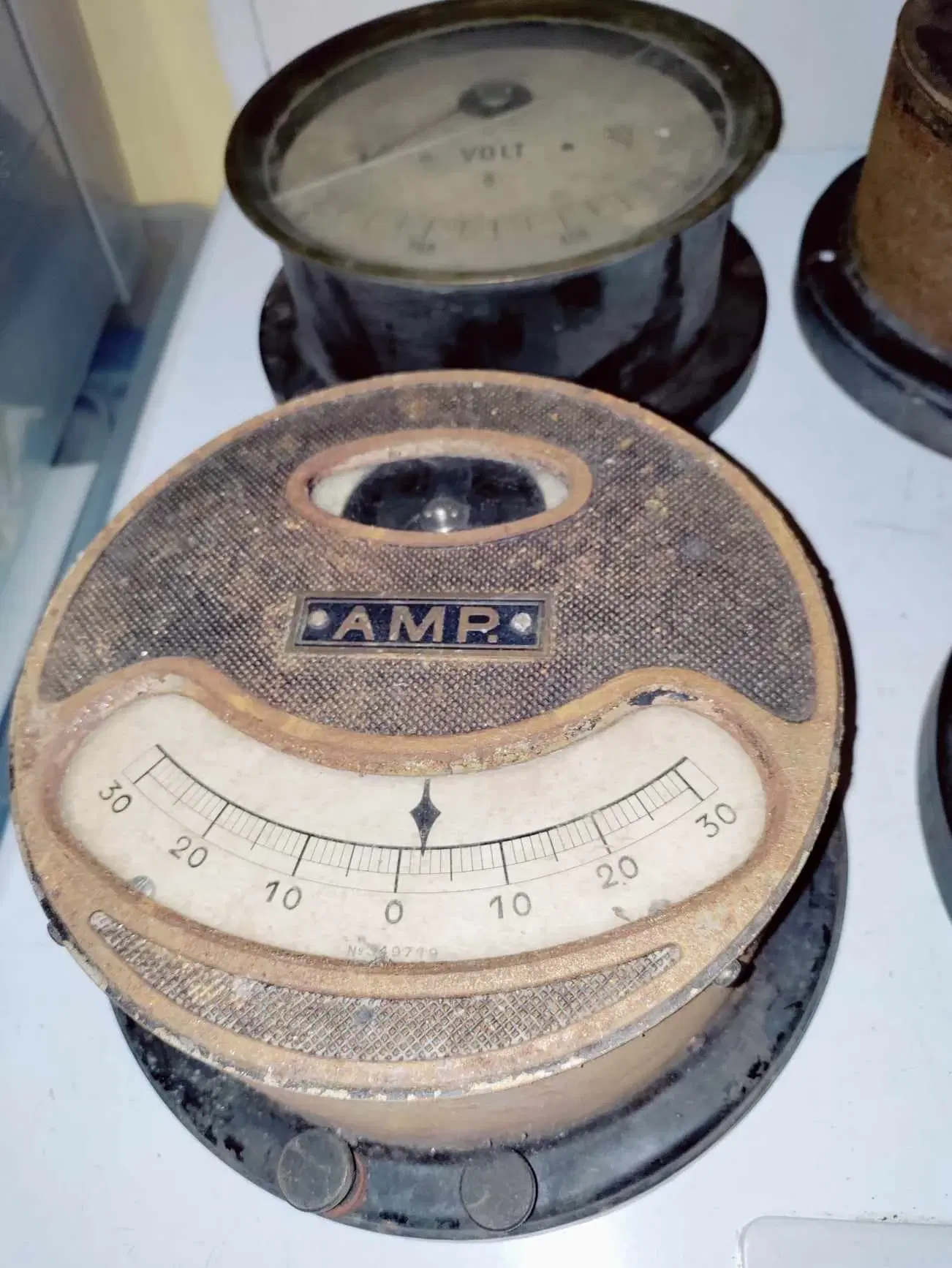 divs manometer ampmeter voltmeter