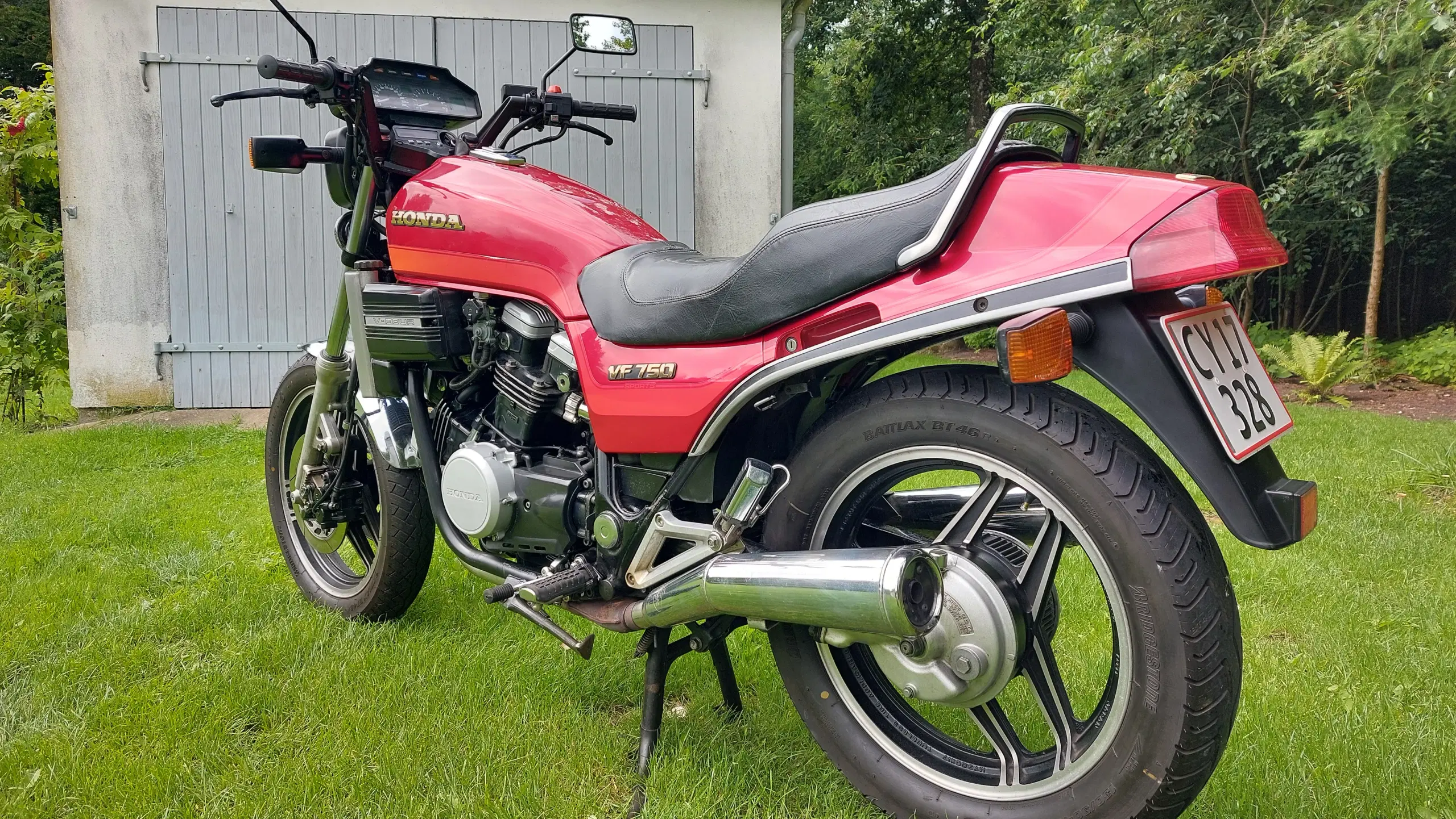 Honda VF750S