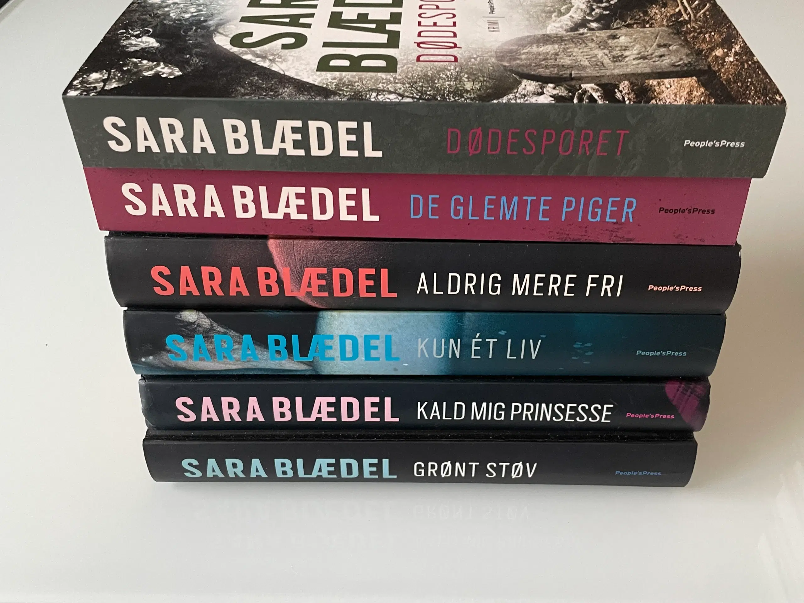 Sara Blædel bøger